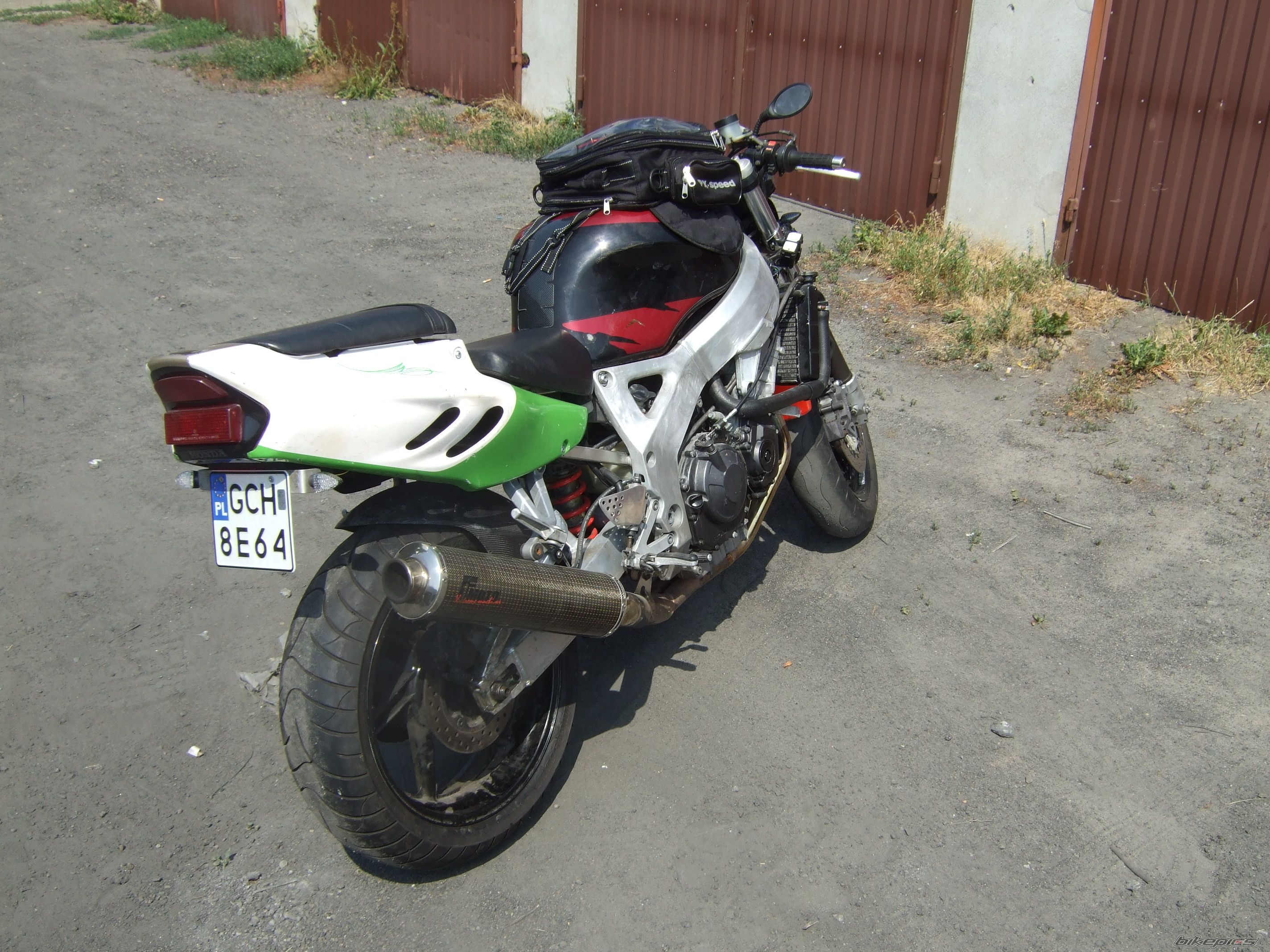 Photo 2023546