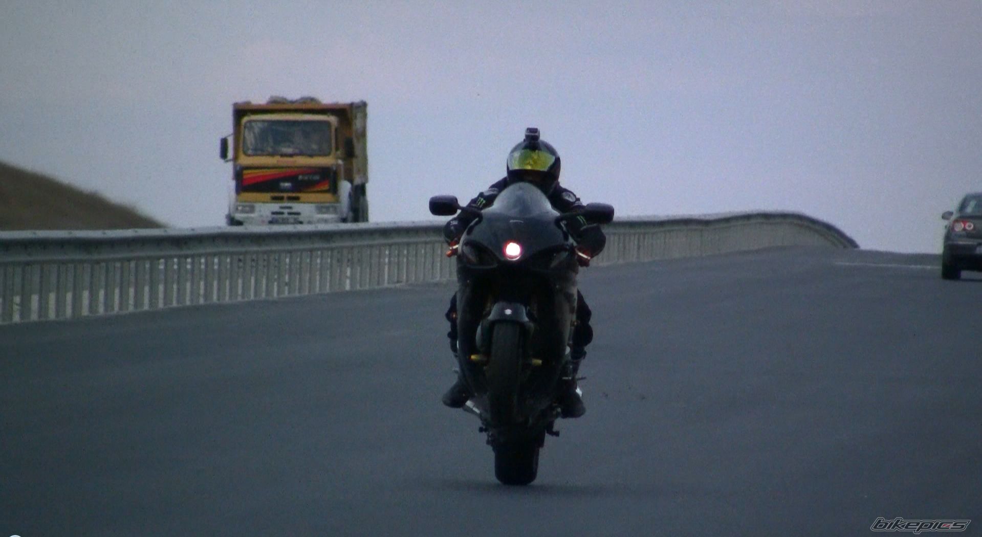 Bike Photo 2023576