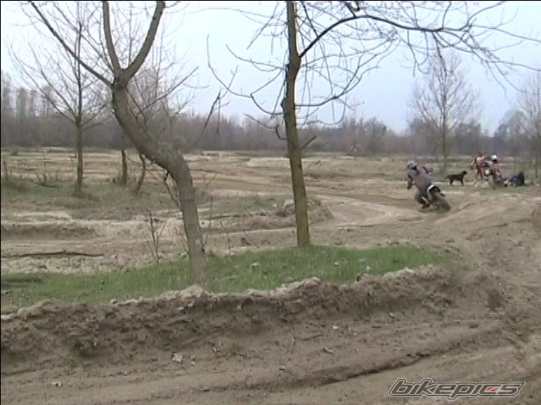 Photo 2023661