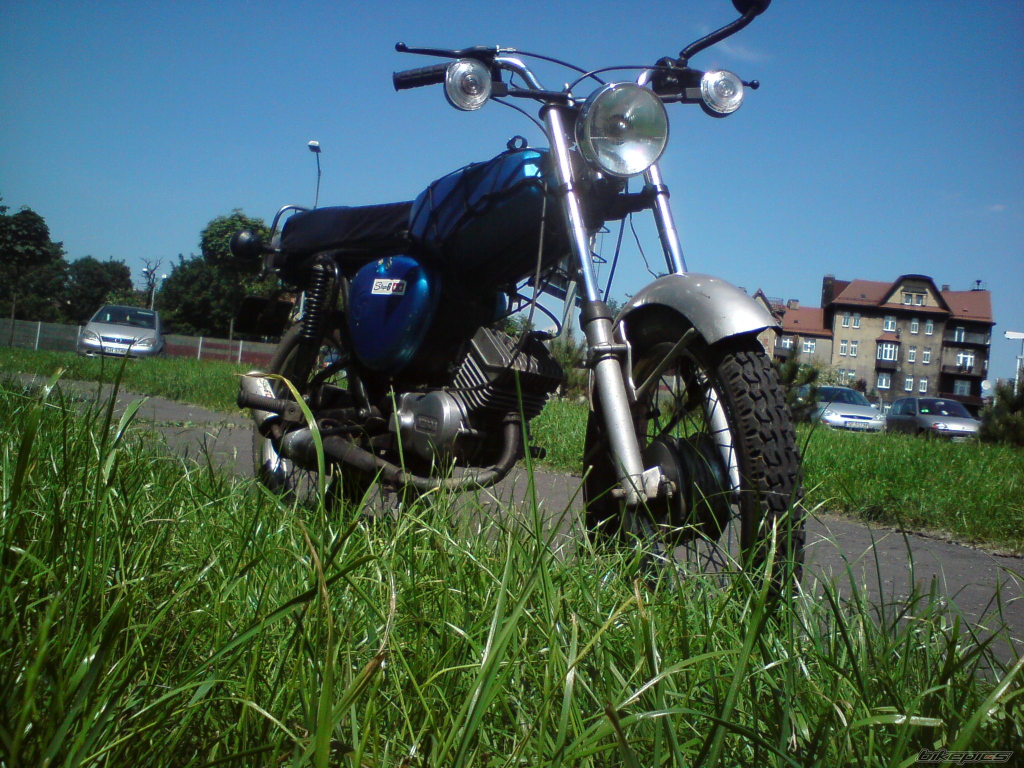 Bike Photo 2023870