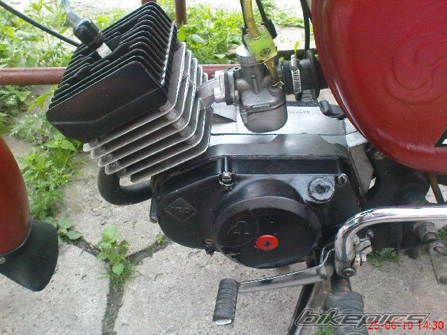 Photo 2023890
