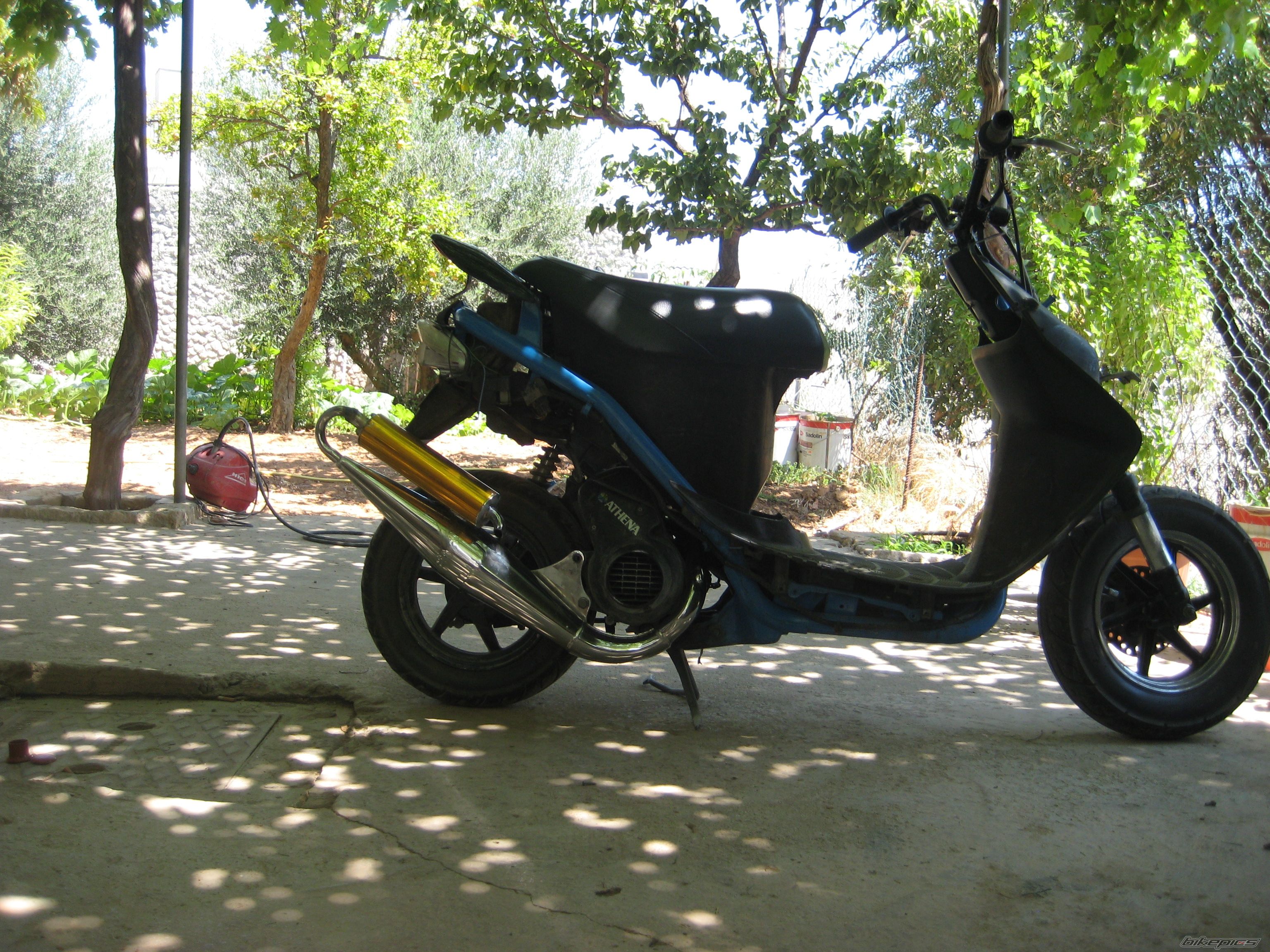 Photo 2023943
