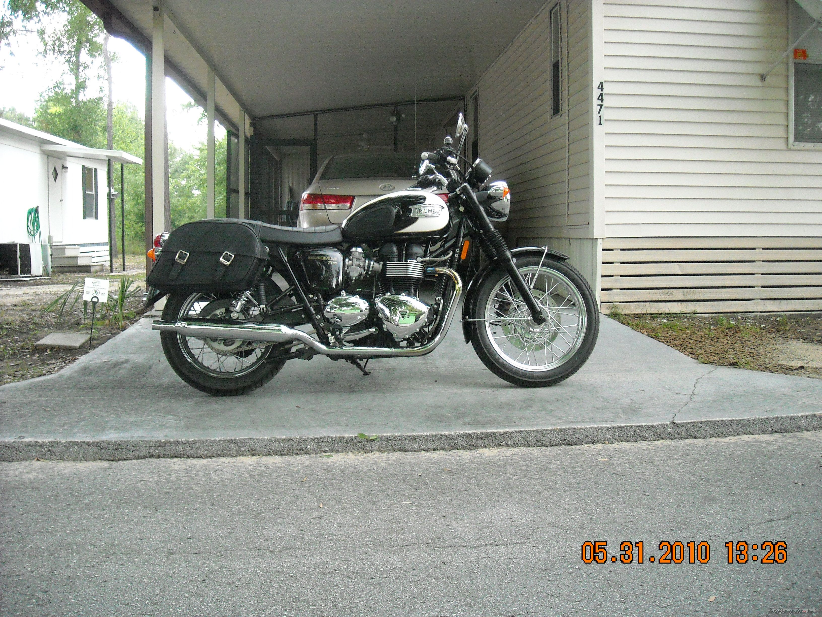 Photo 2024212