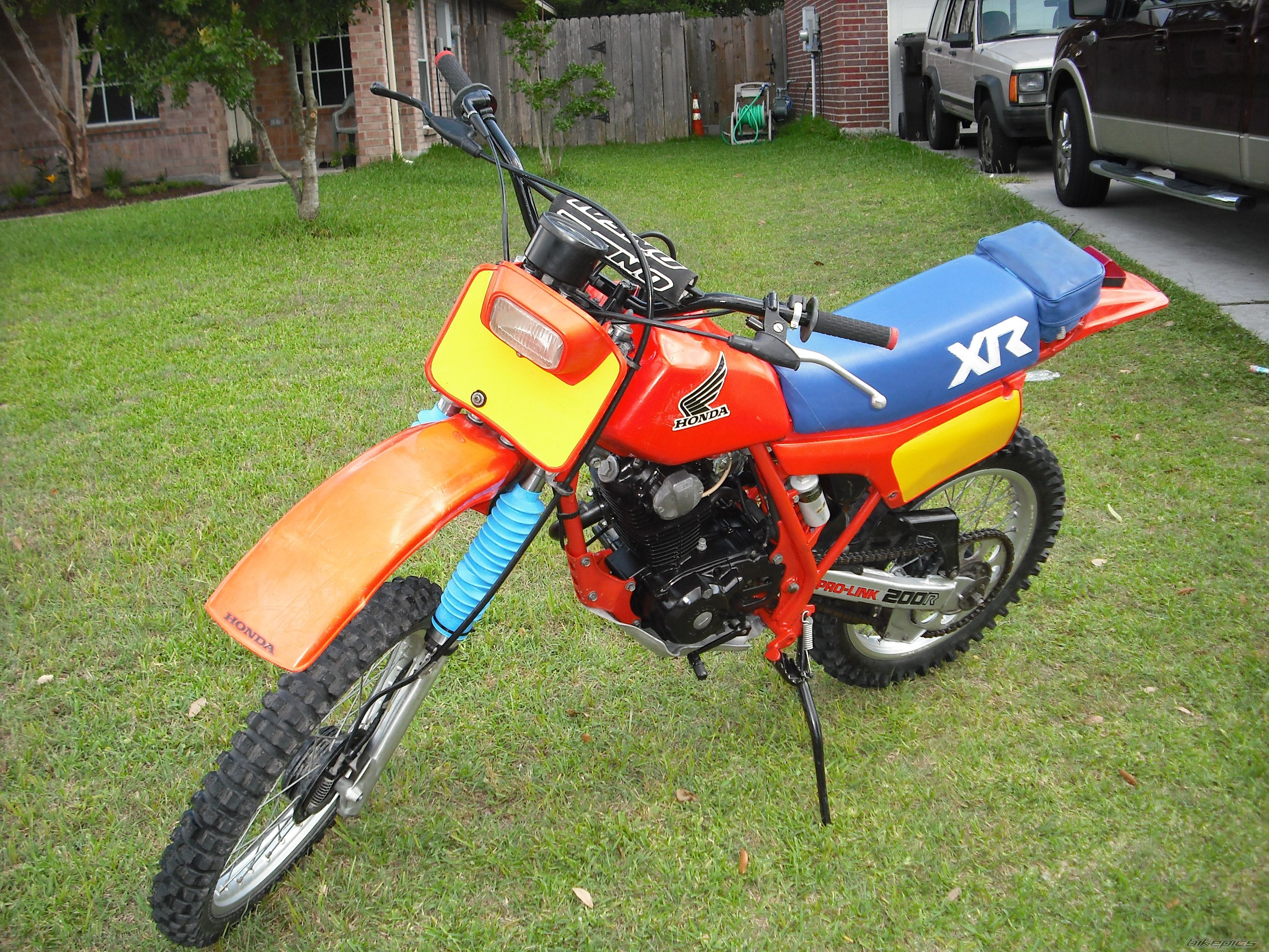 Photo 2024237