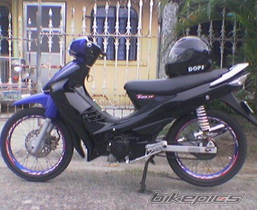 Photo 2024417