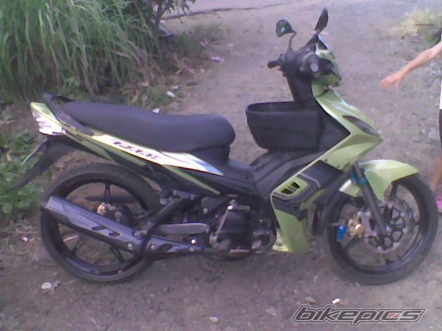 Photo 2024458