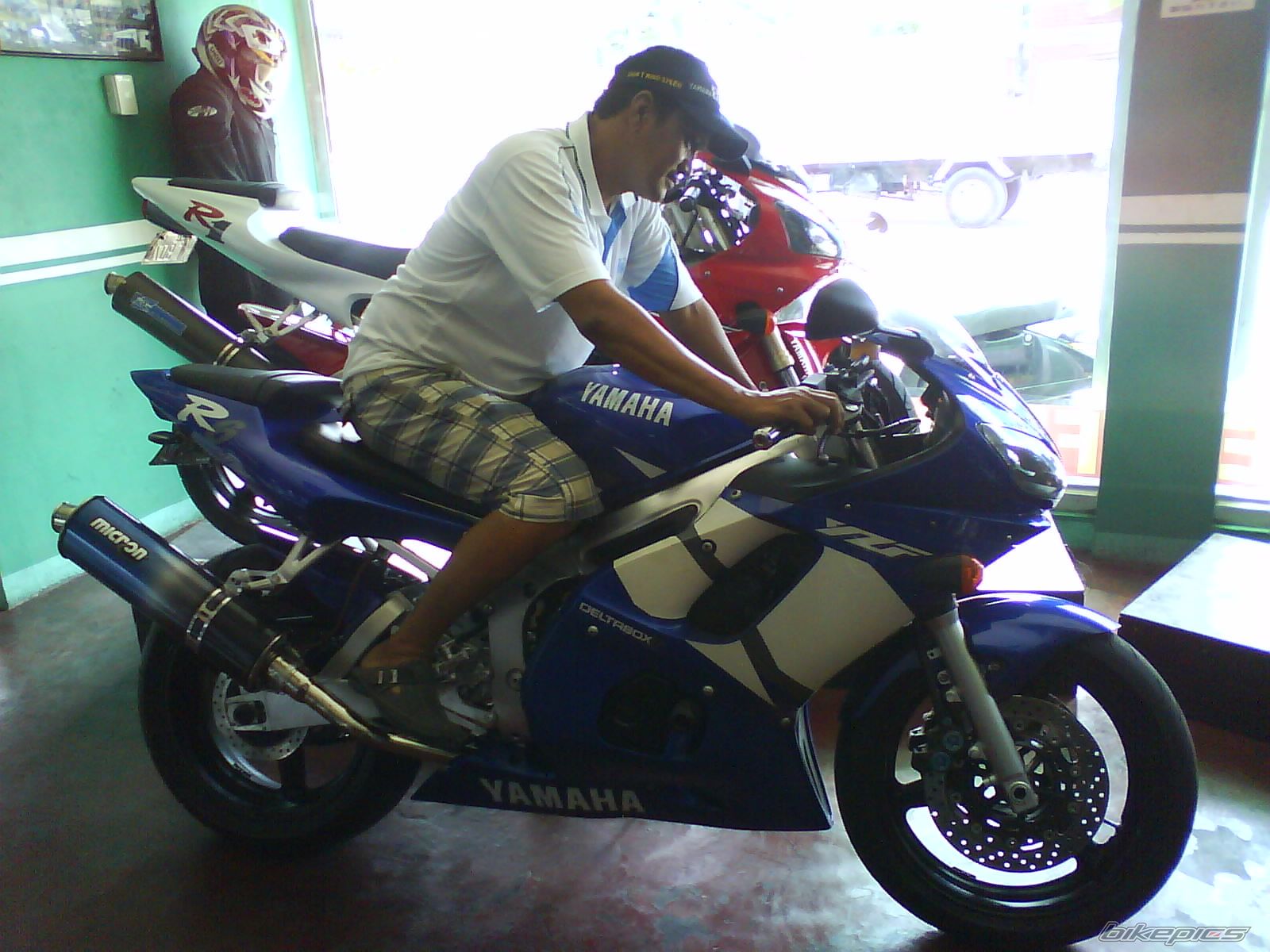 Photo 2024463