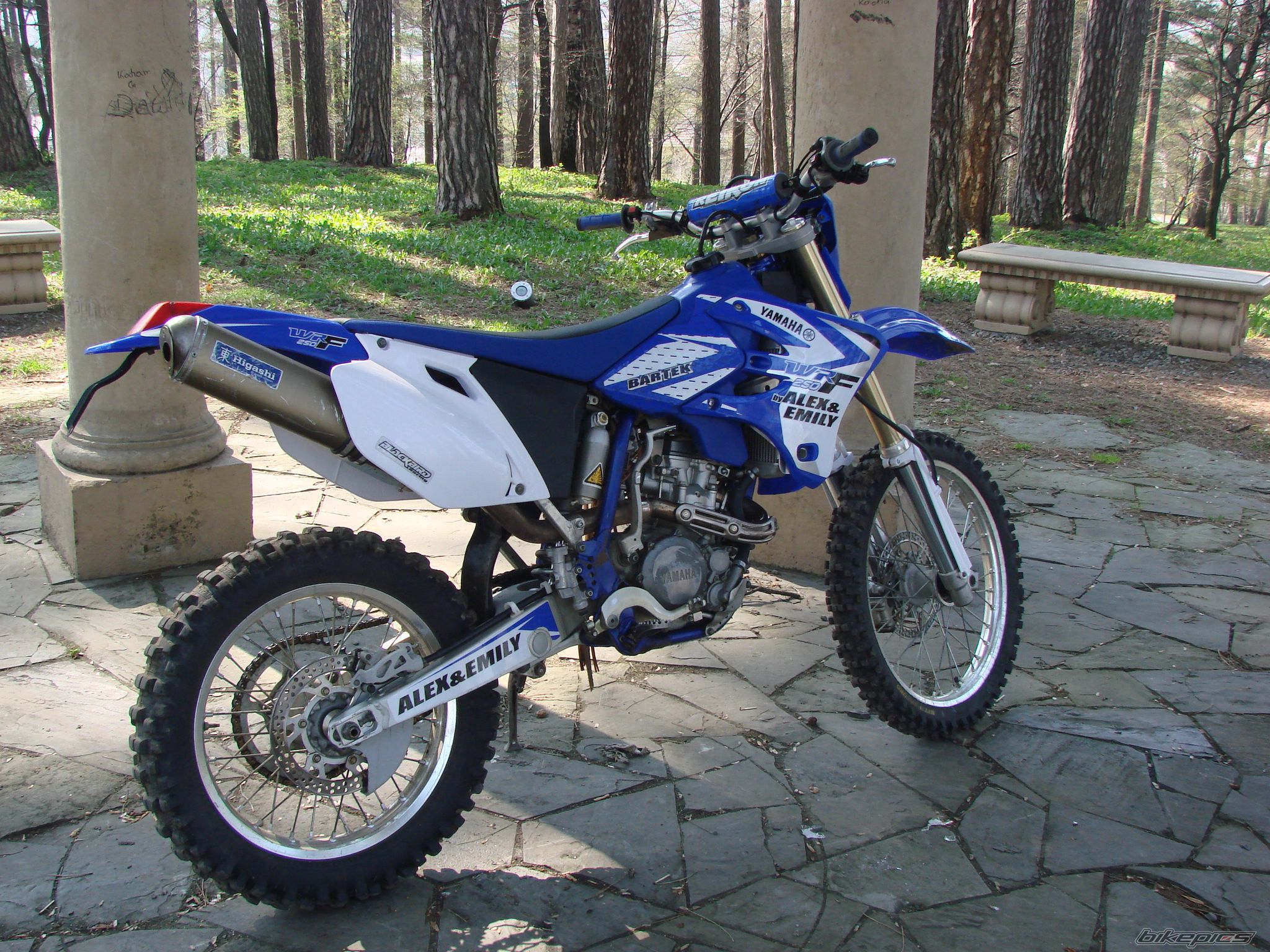 Photo 2024530
