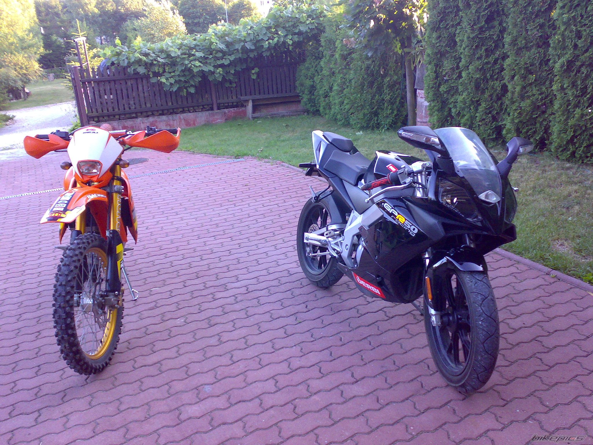 Bike Photo 2024588