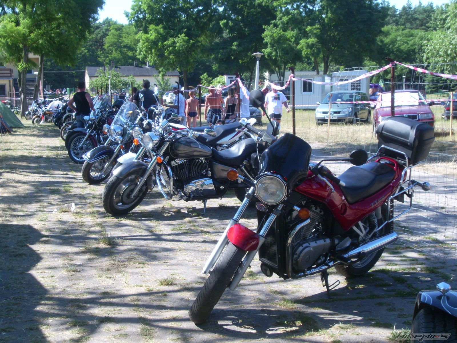 Photo 2024638