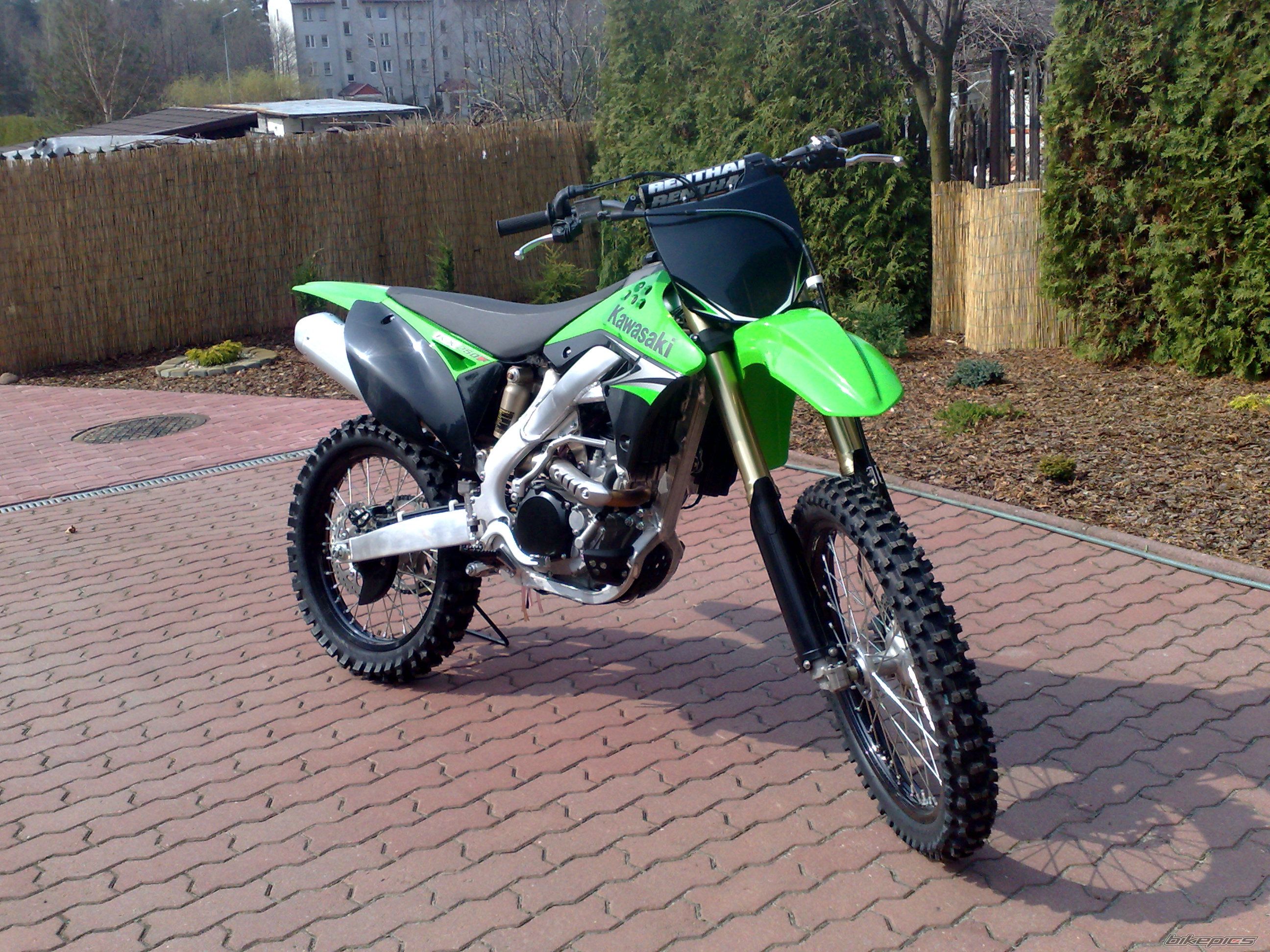 Photo 2024770