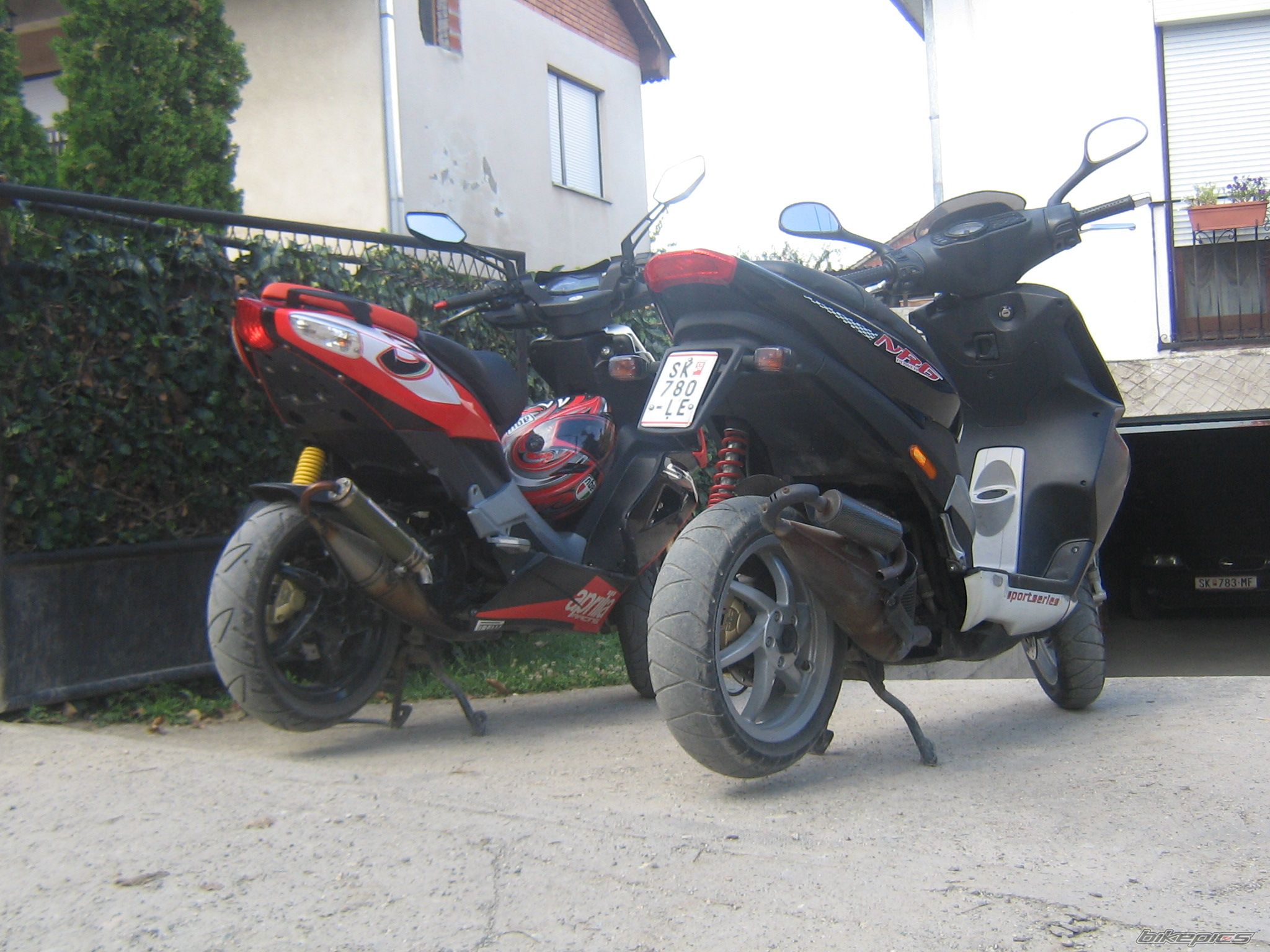 Photo 2024800