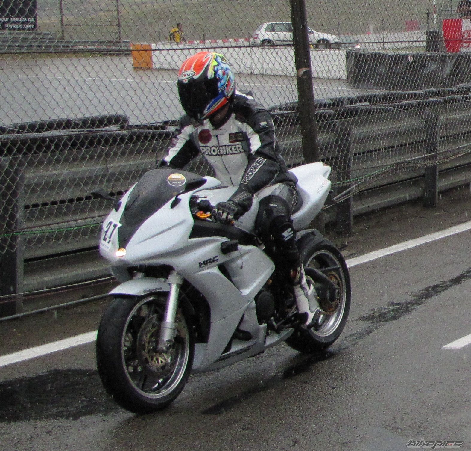 Photo 2024832