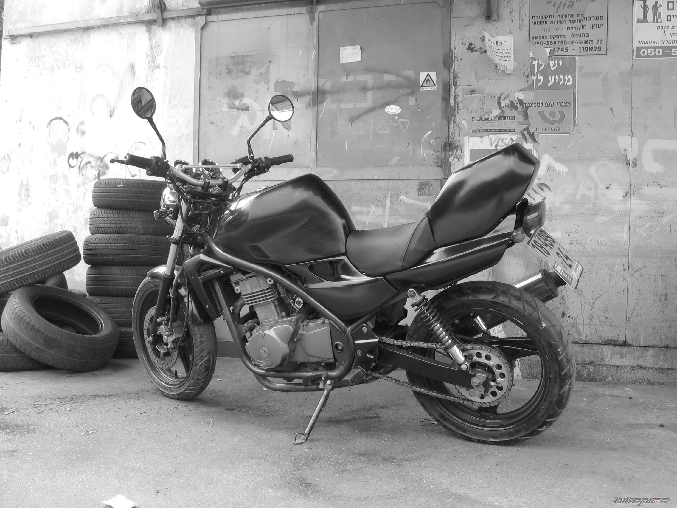 Photo 2024864