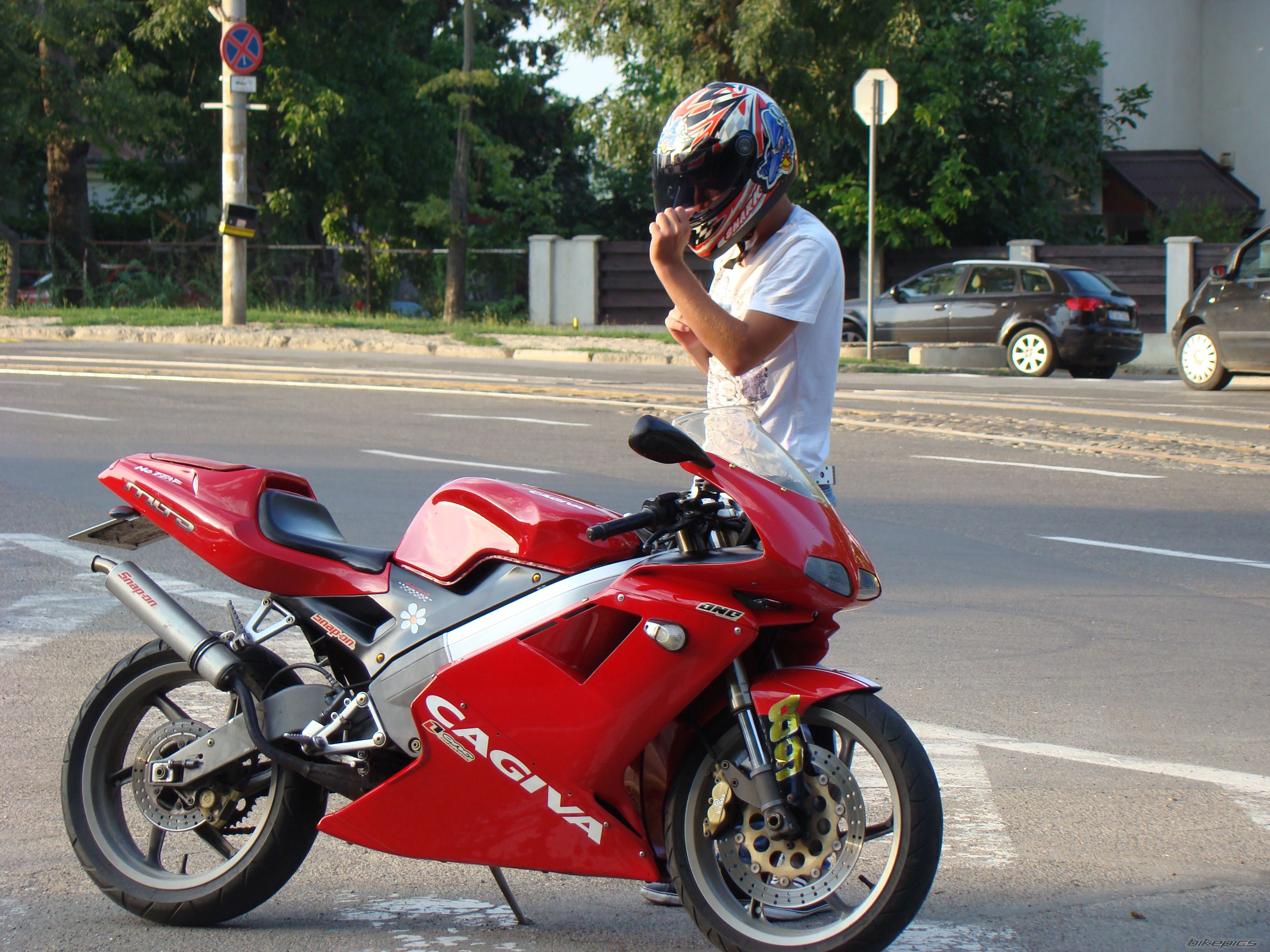 Bike Photo 2025032