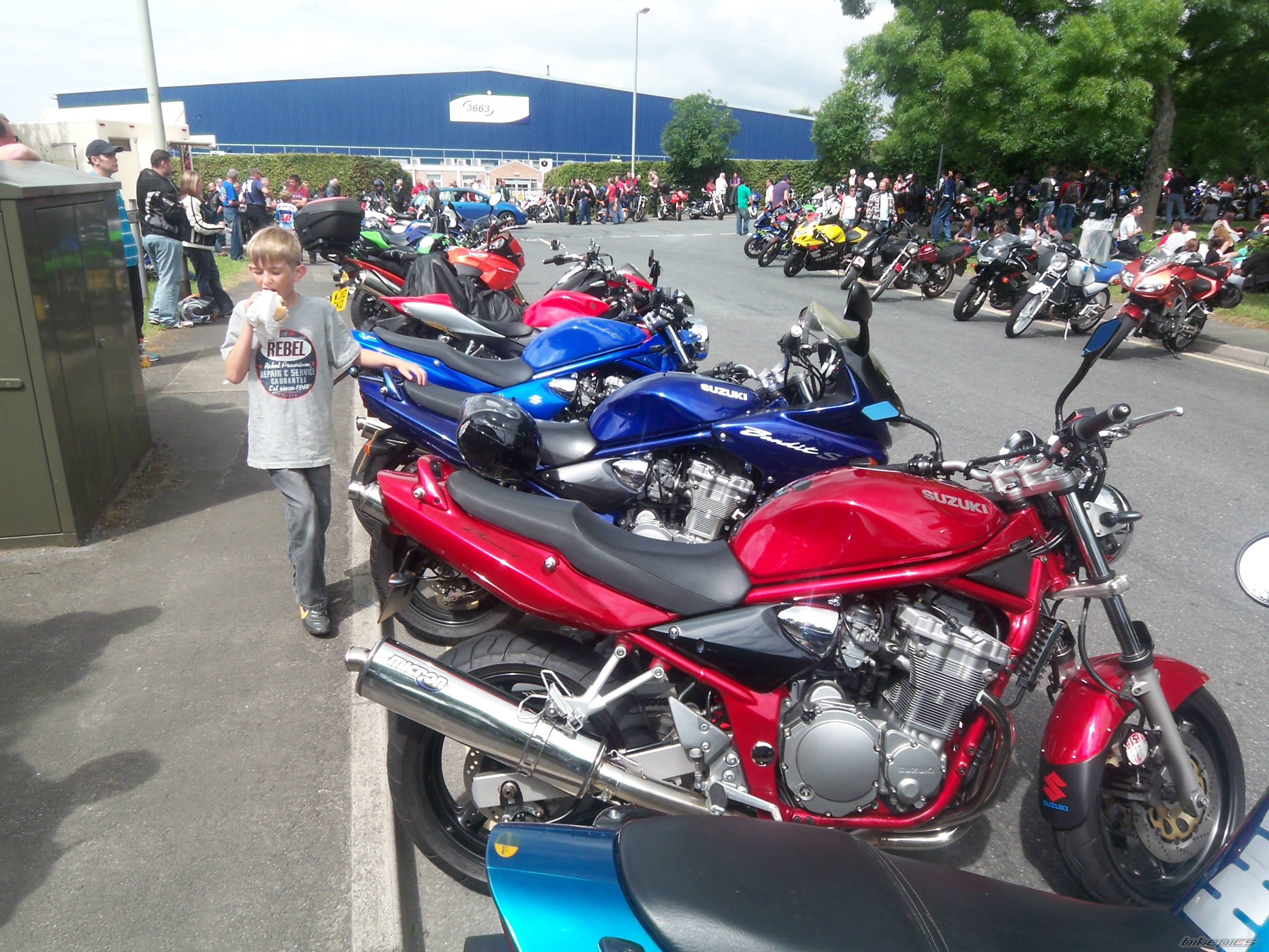 Photo 2025104