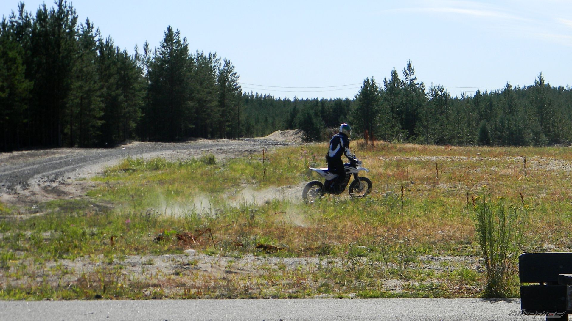 Photo 2025188