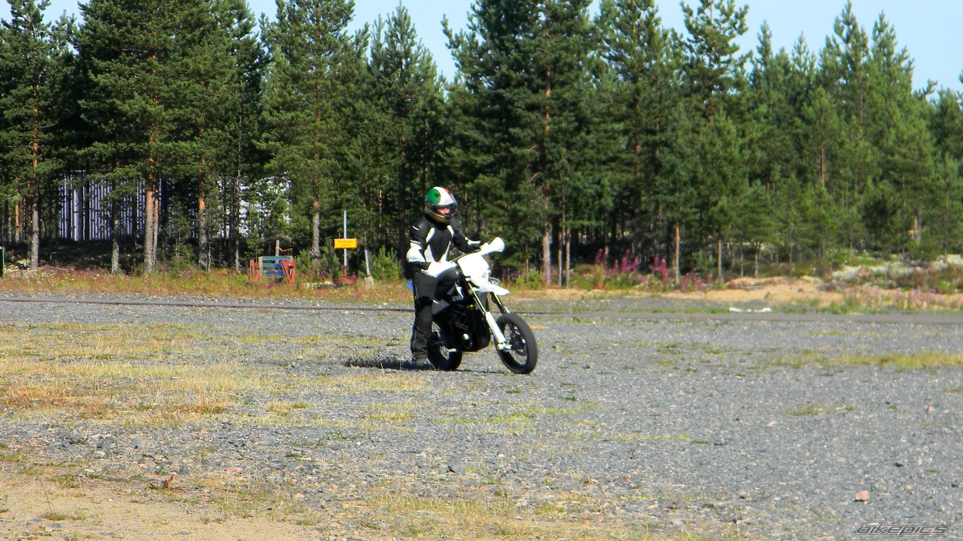 Photo 2025192