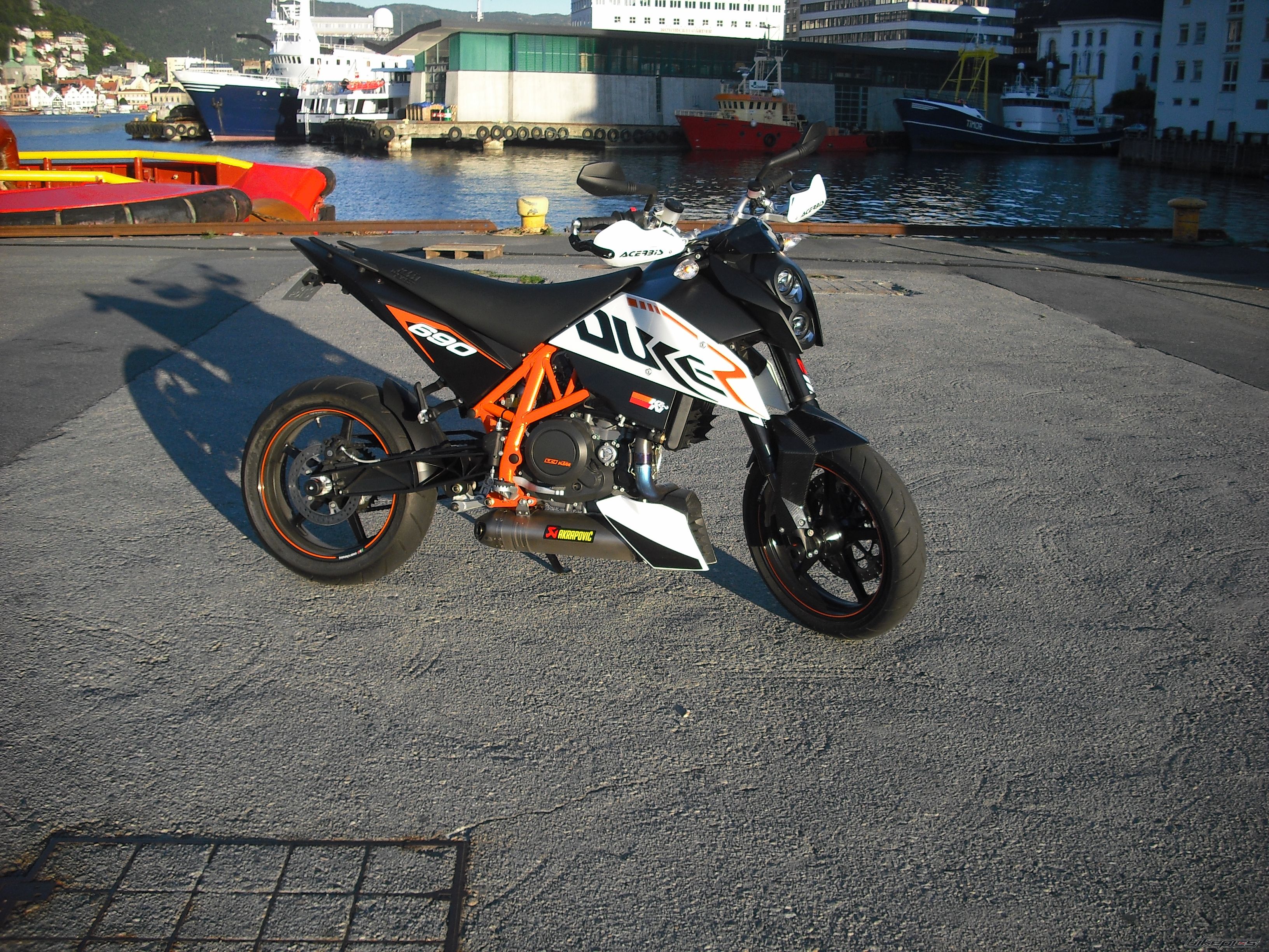 Photo 2025286