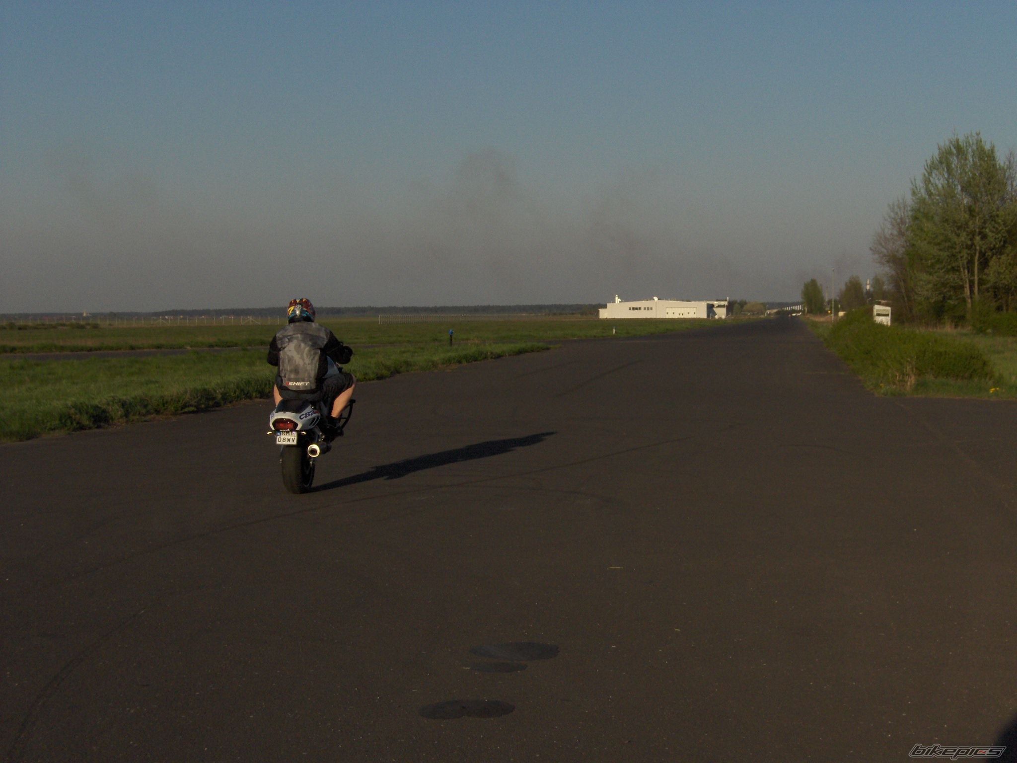 Bike Photo 2025411