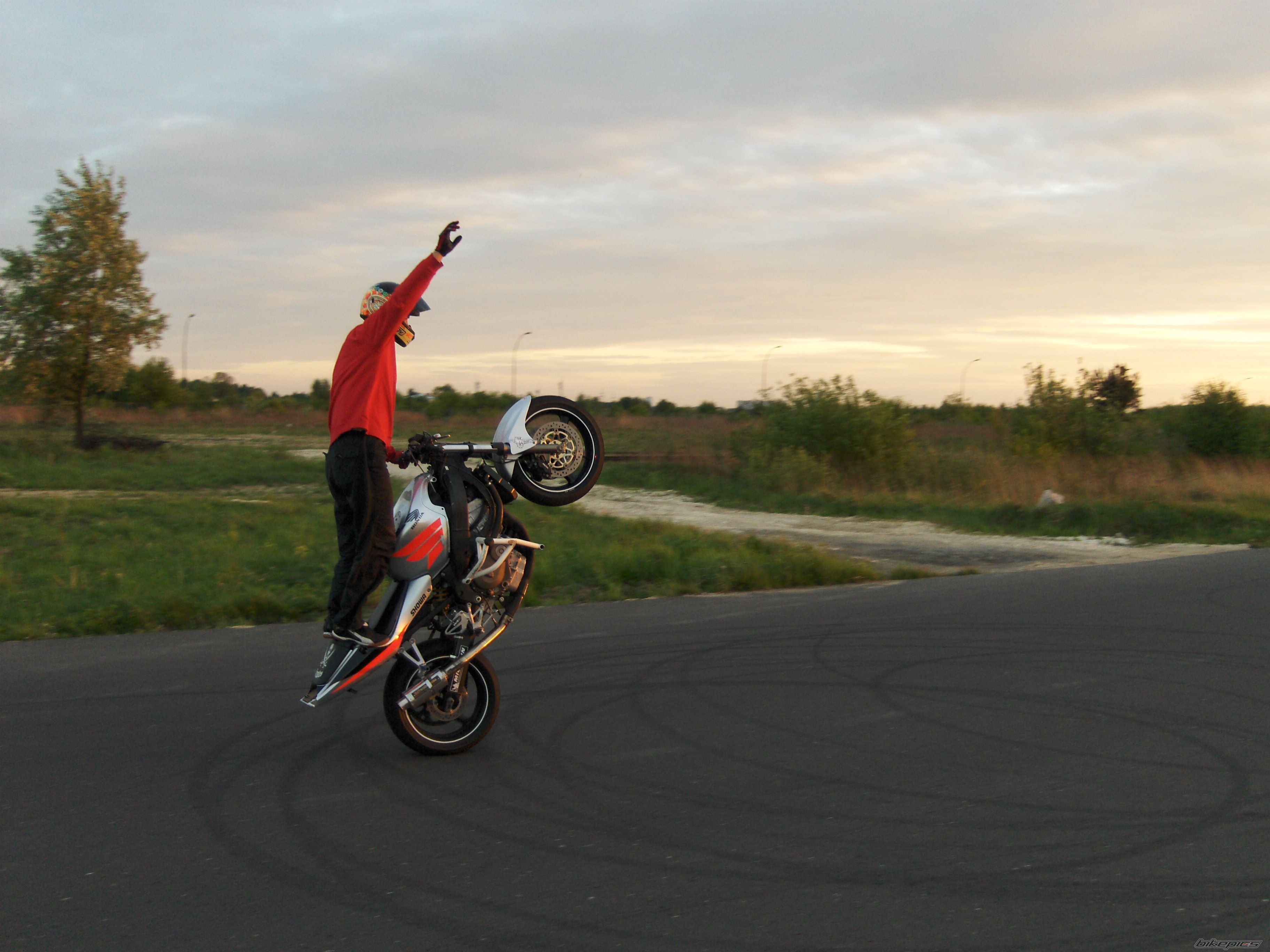 Bike Photo 2025643