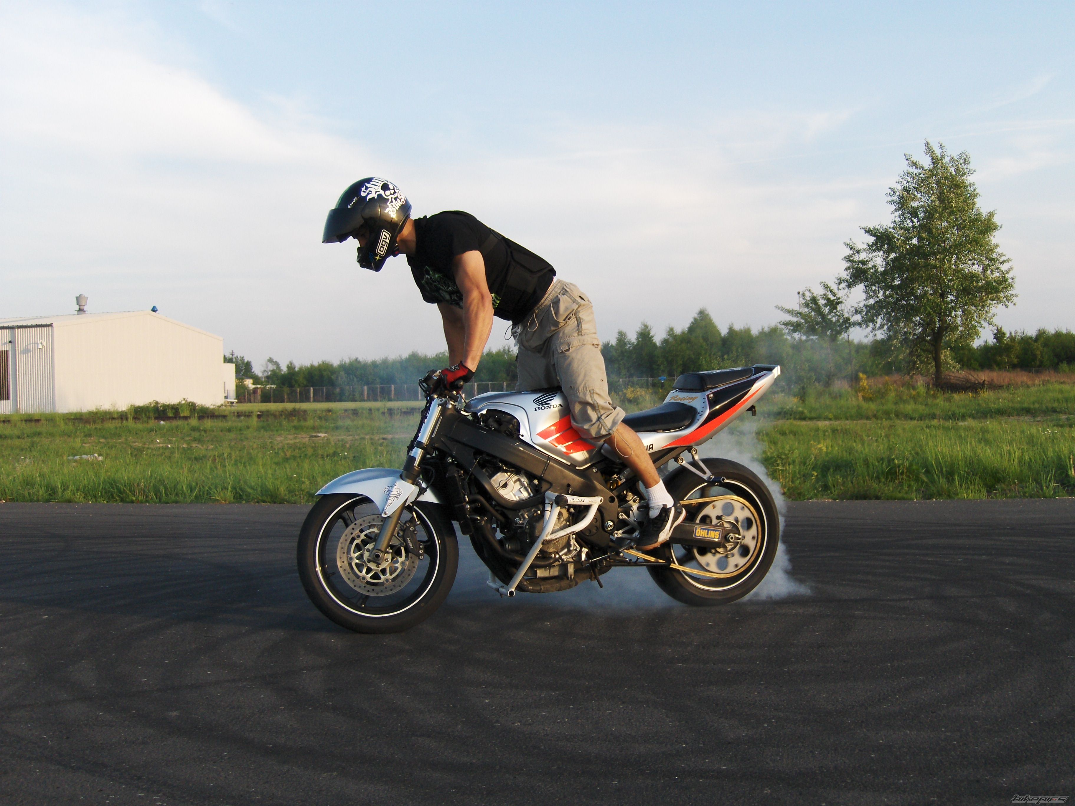 Bike Photo 2025652