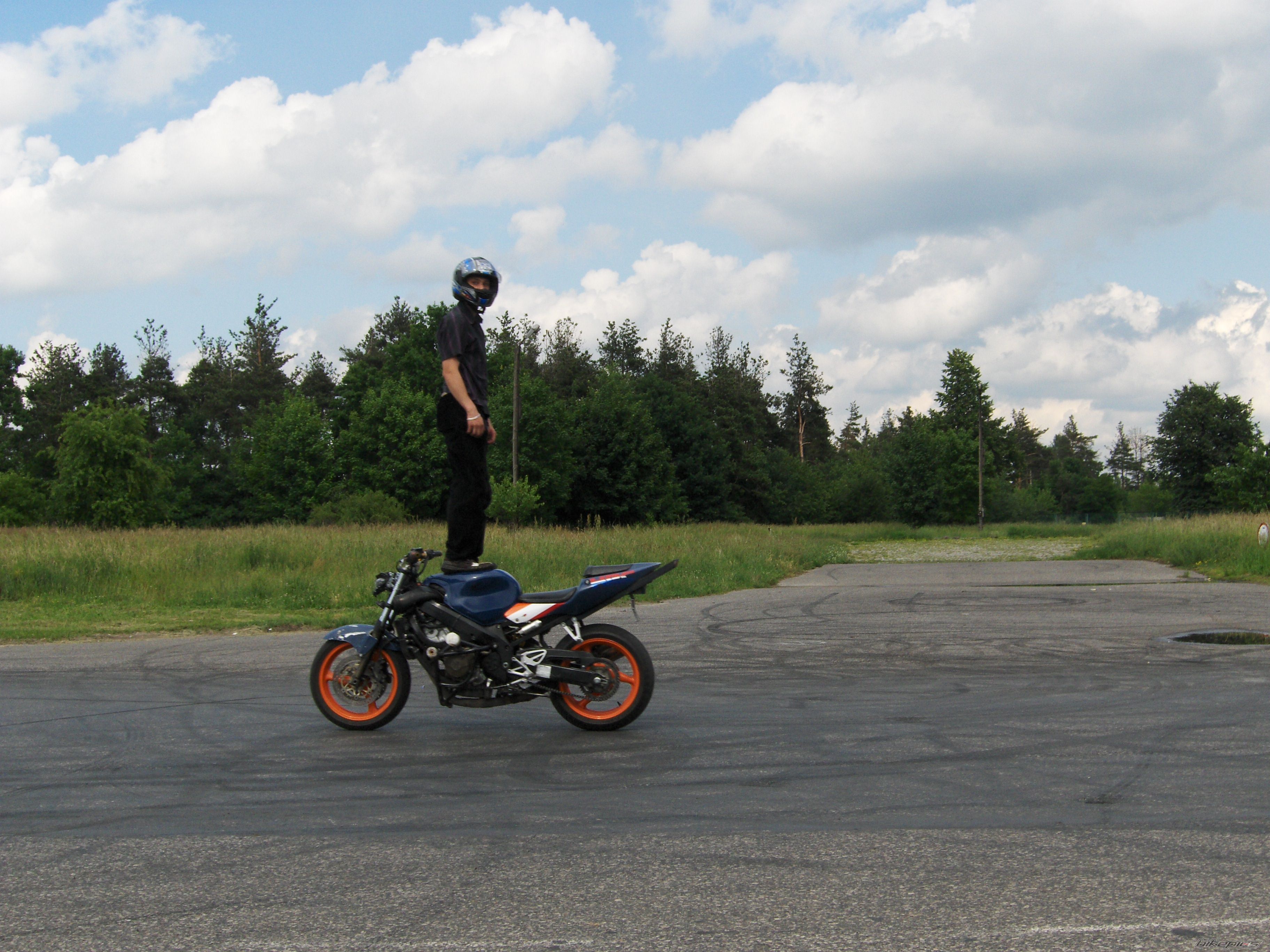 Bike Photo 2025669