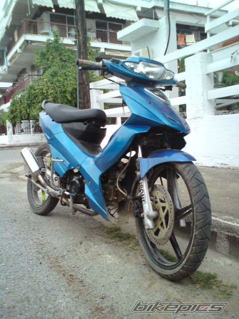 Photo 2025836