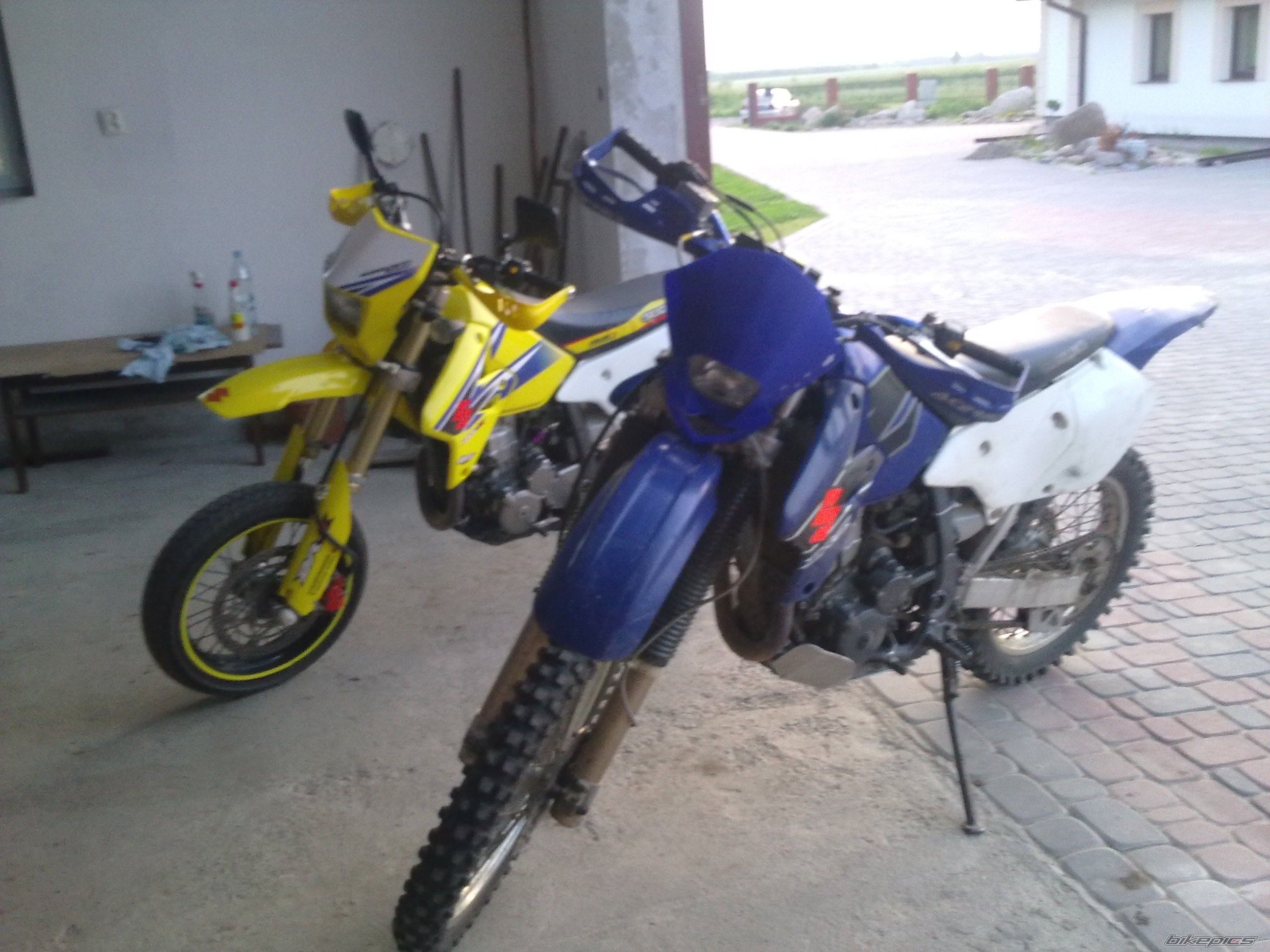 Photo 2025837