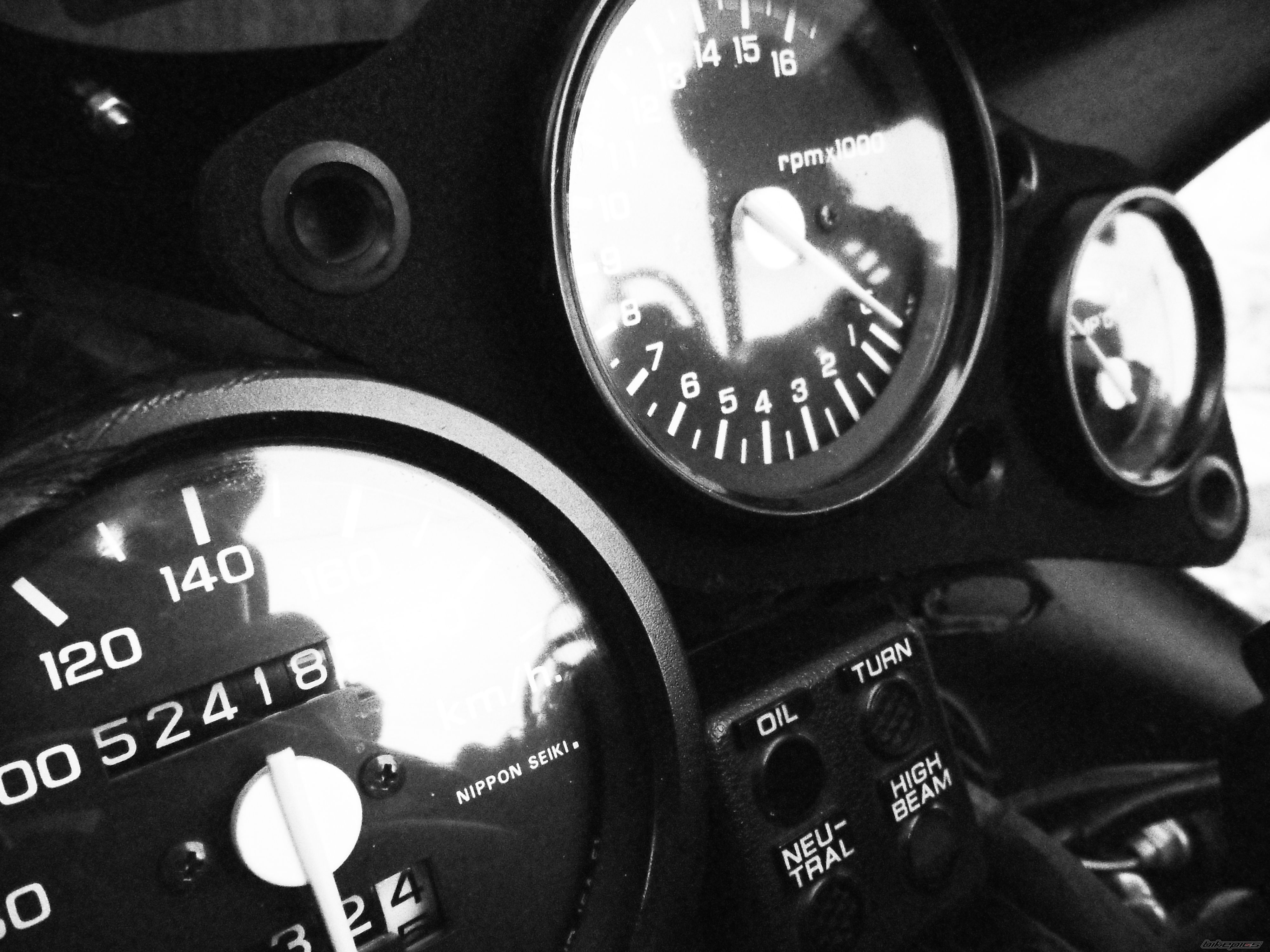 Photo 2025877