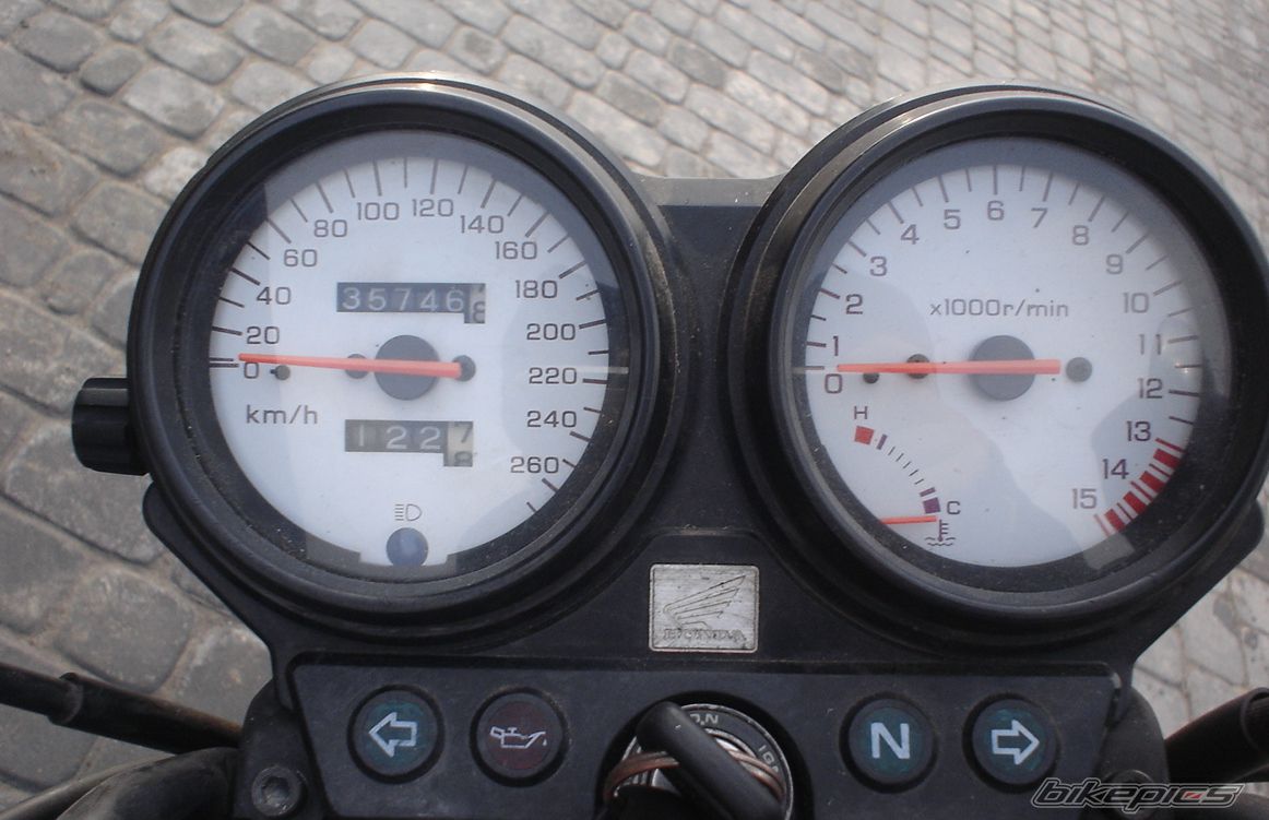 Photo 2025892