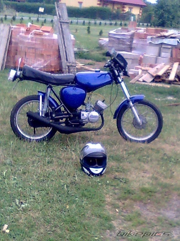 Photo 2025940