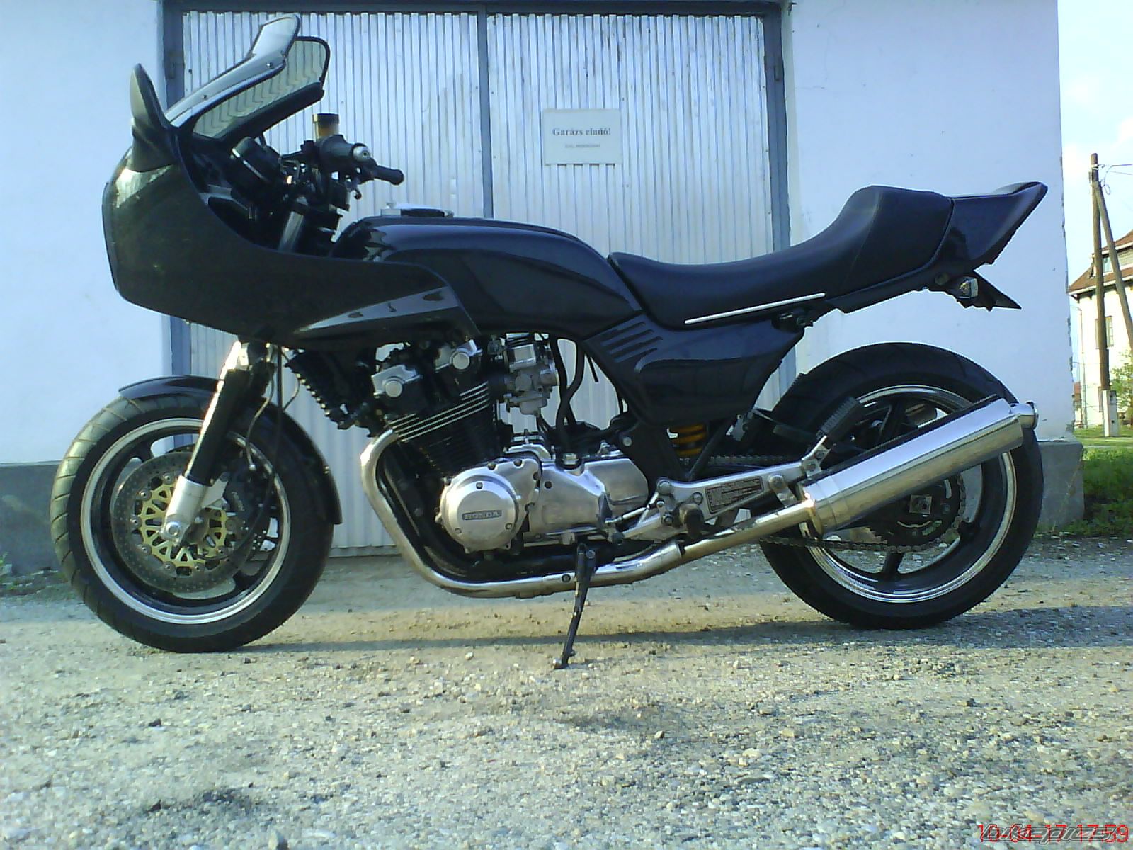 Photo 2025950