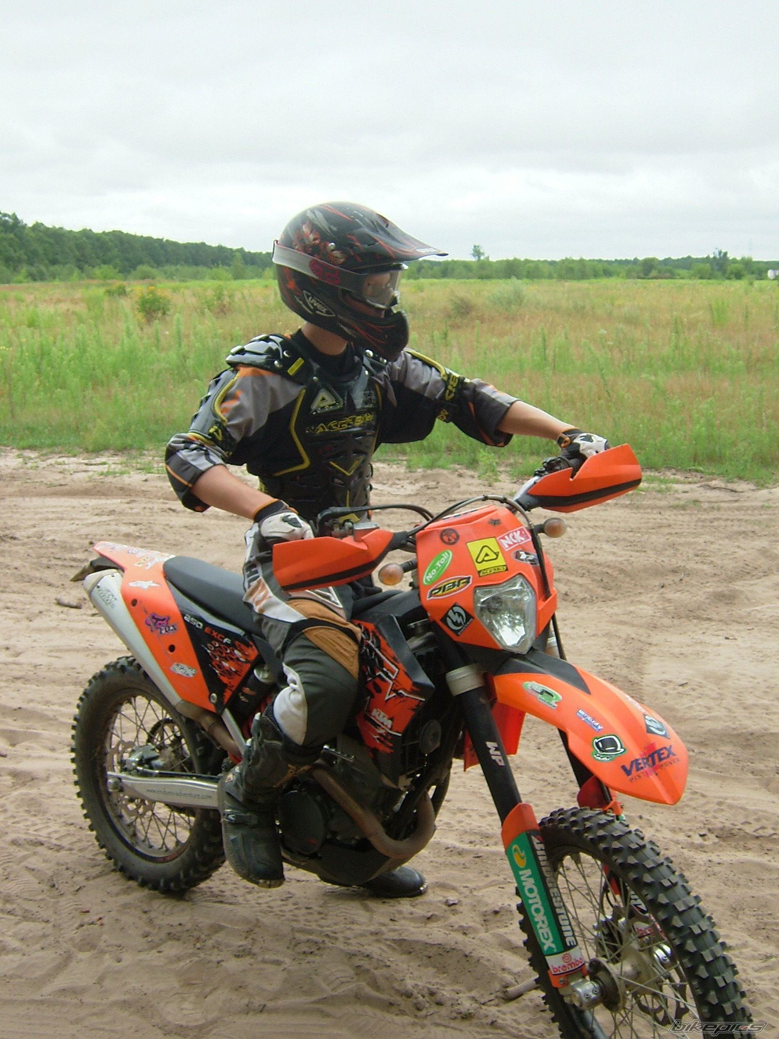 Bike Photo 2026049