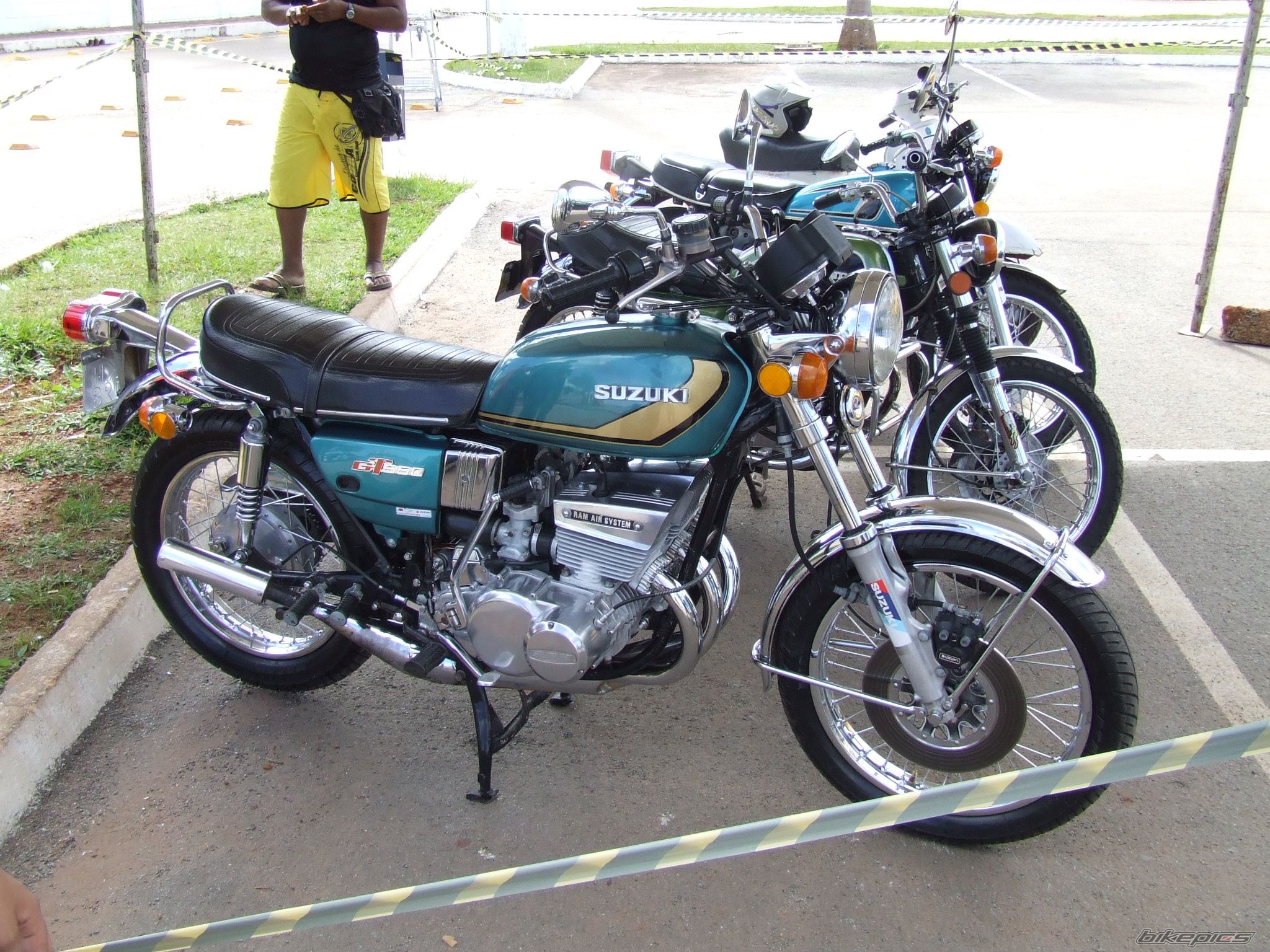 Bike Photo 2026273
