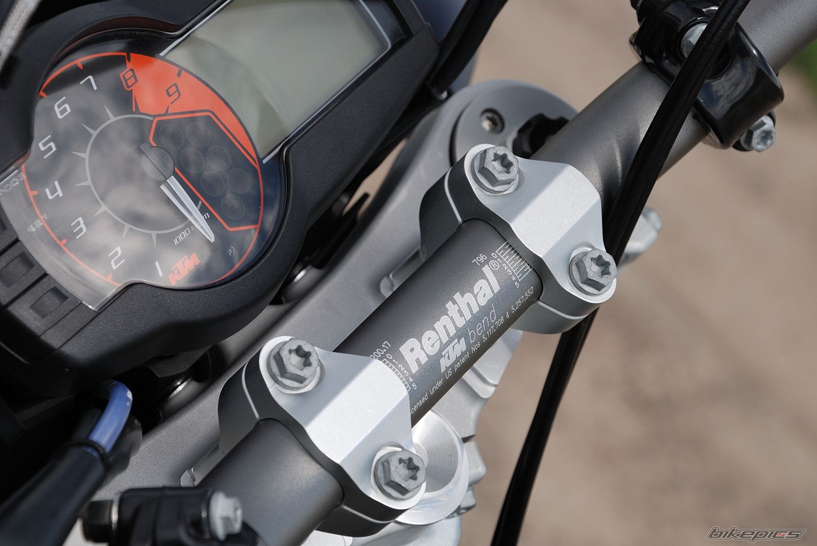 Bike Photo 2026830