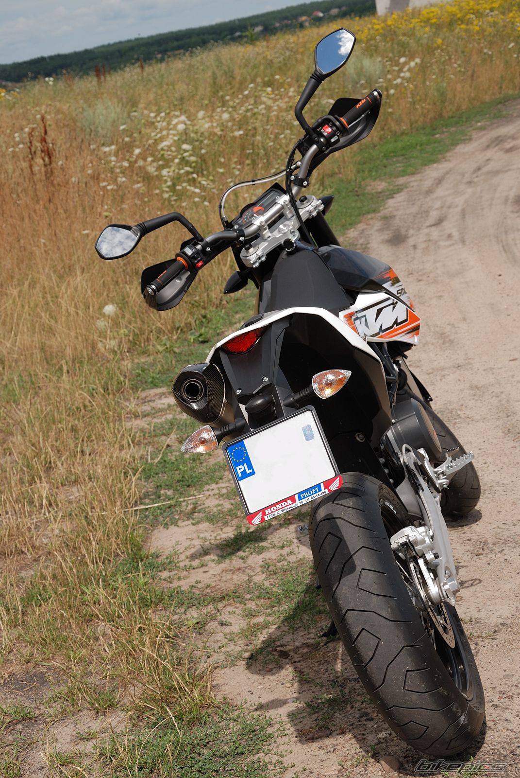 Bike Photo 2026835