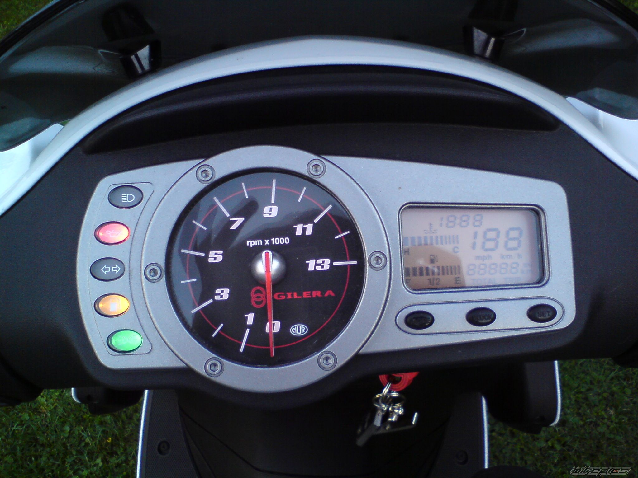 Photo 2026856