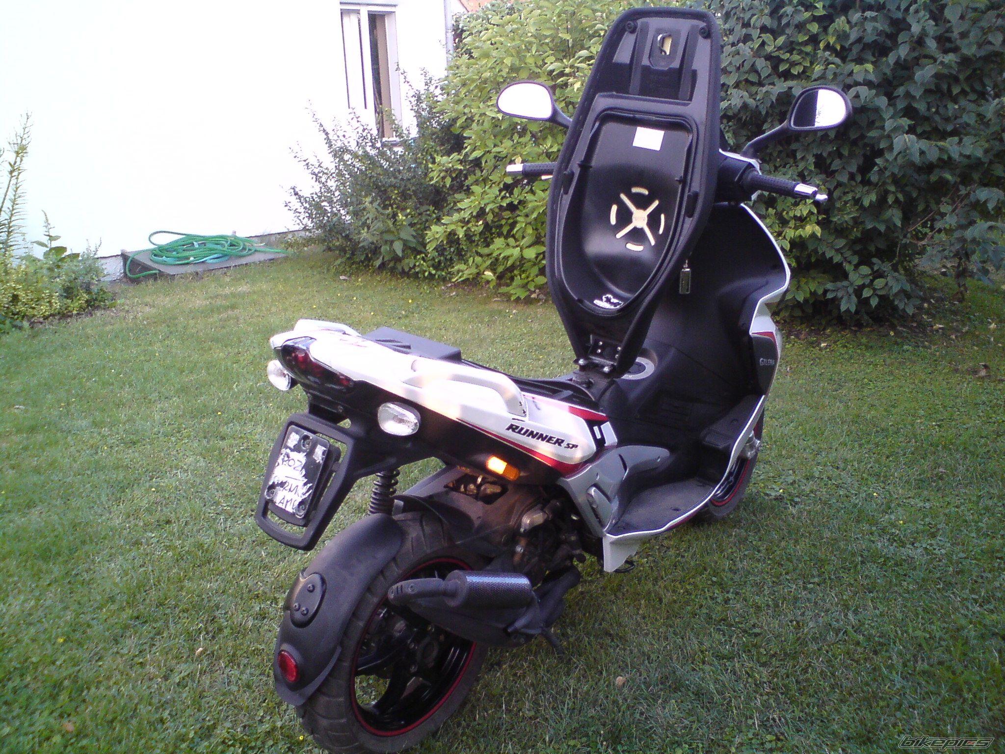 Photo 2026858