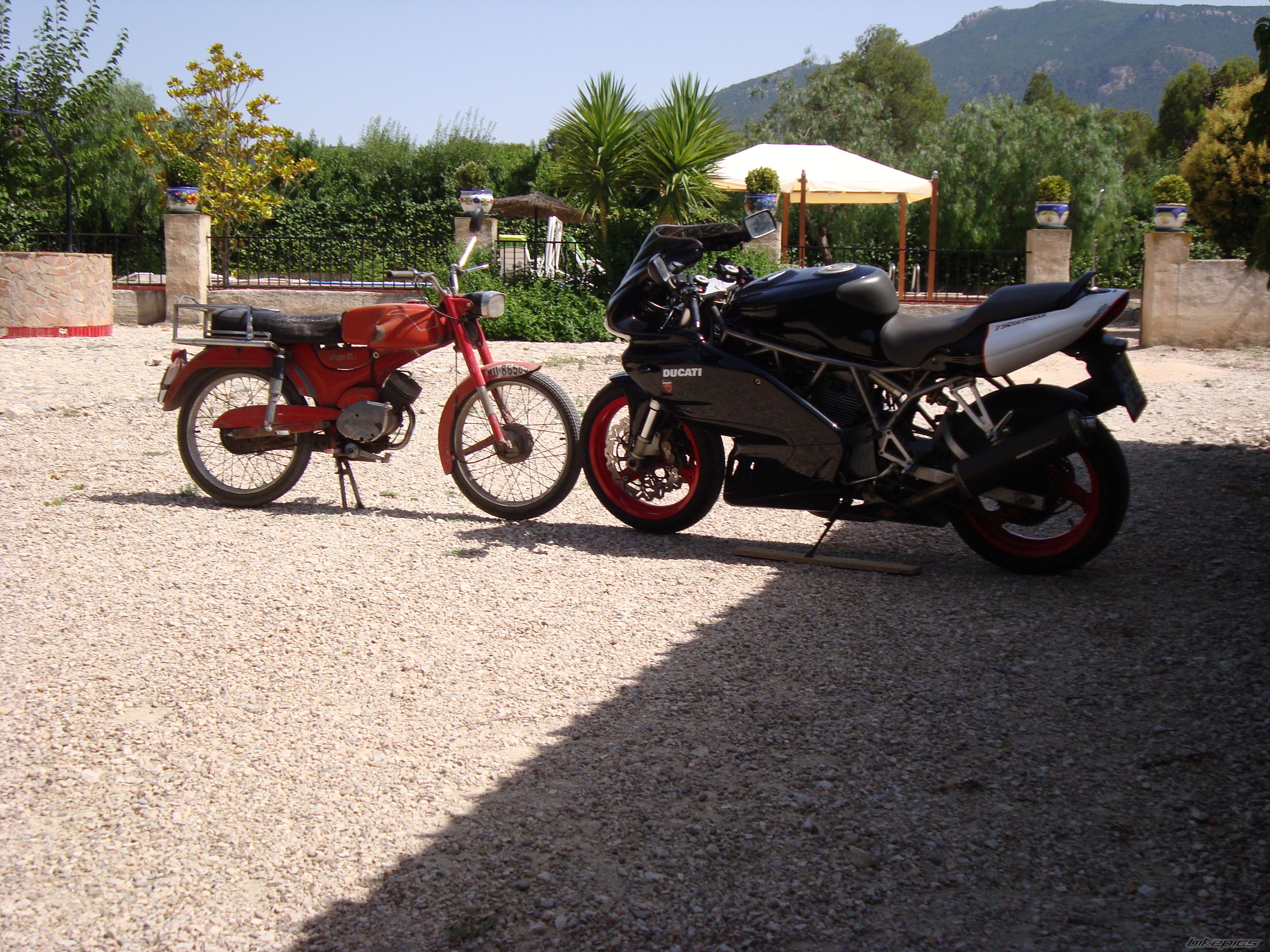 Bike Photo 2027078
