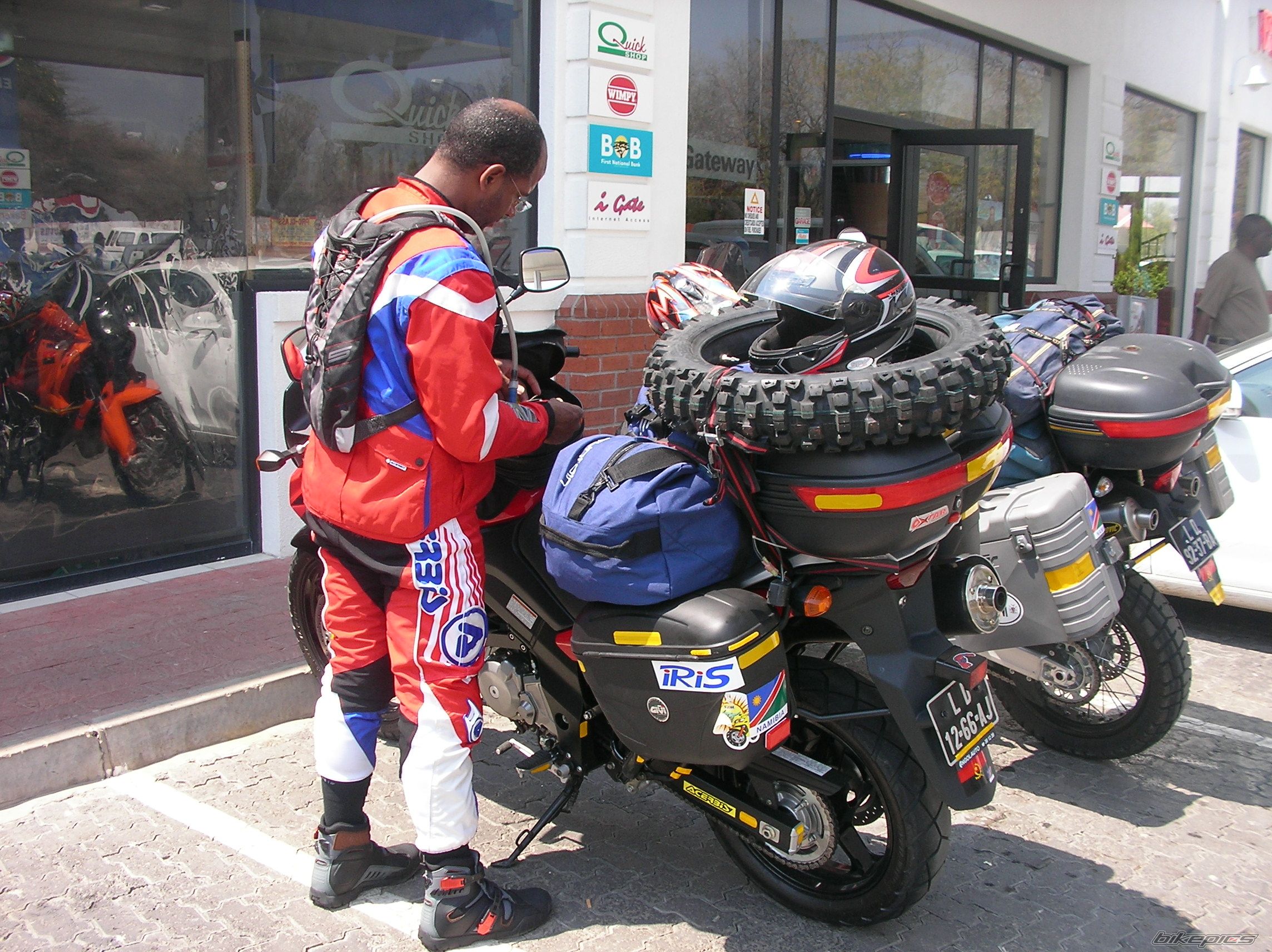 Photo 2027147