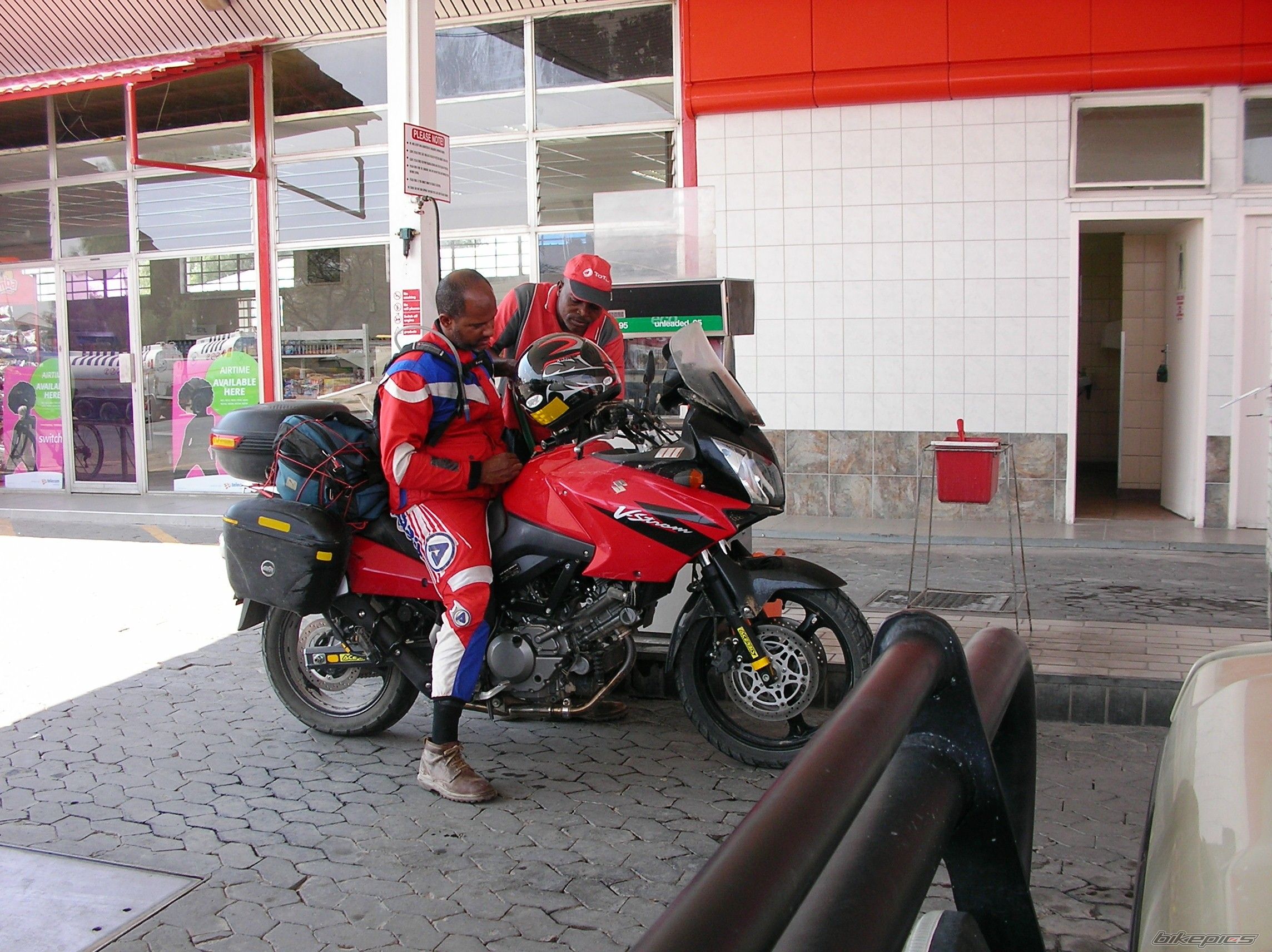 Photo 2027153