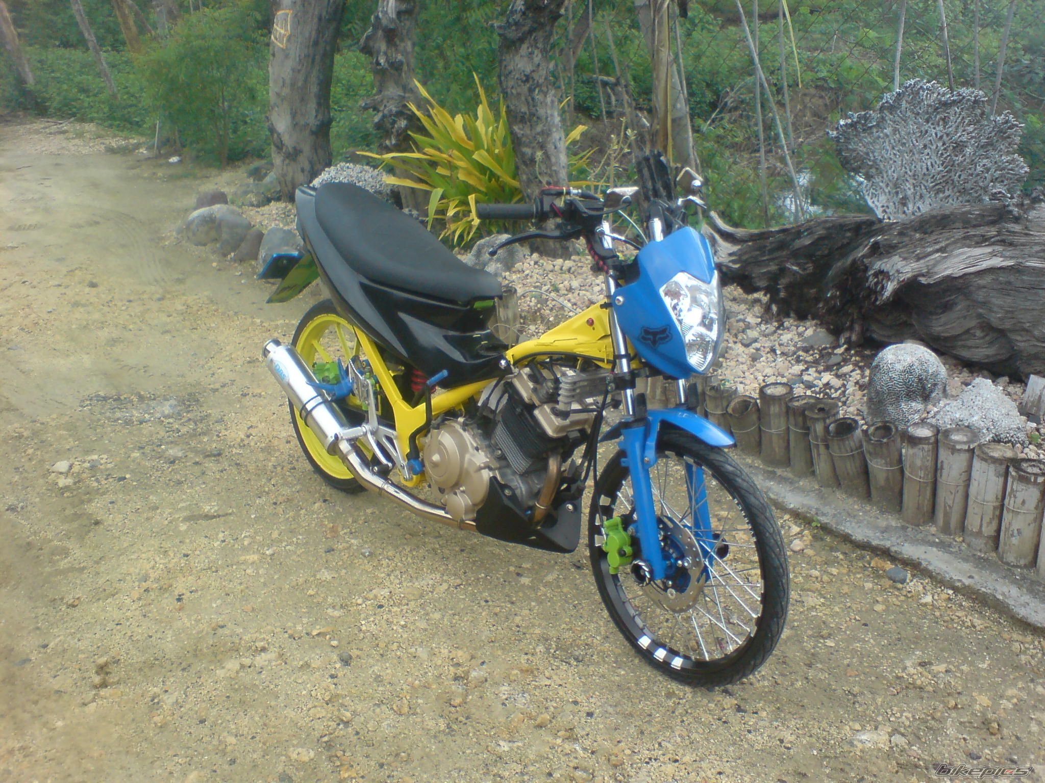 Photo 2027240