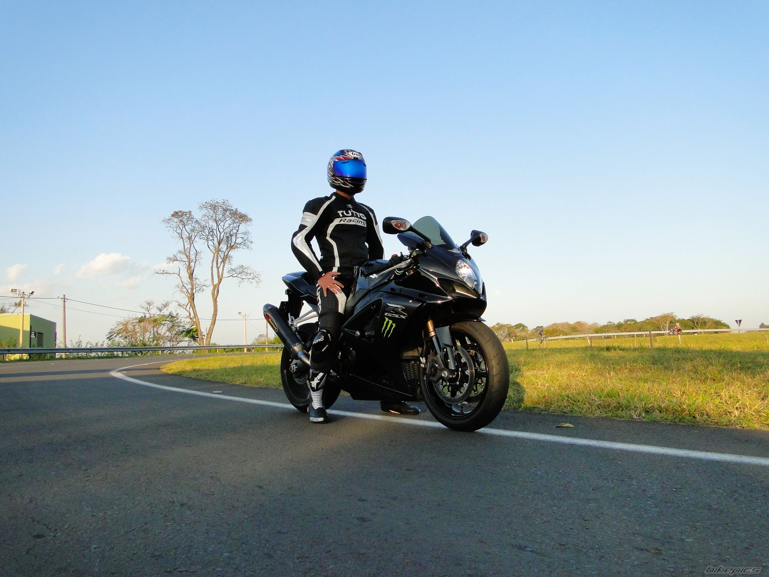 Bike Photo 2027327