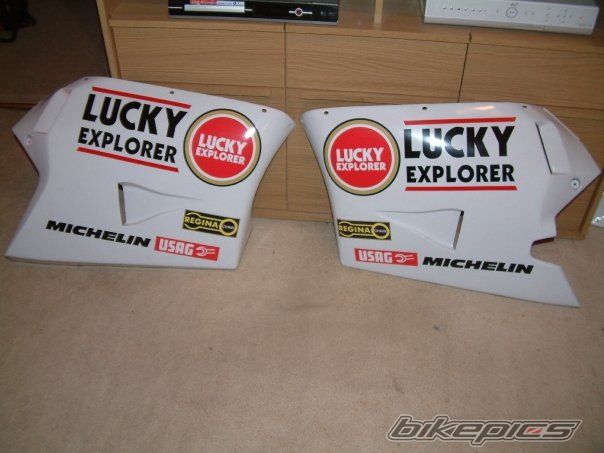 Photo 2027353