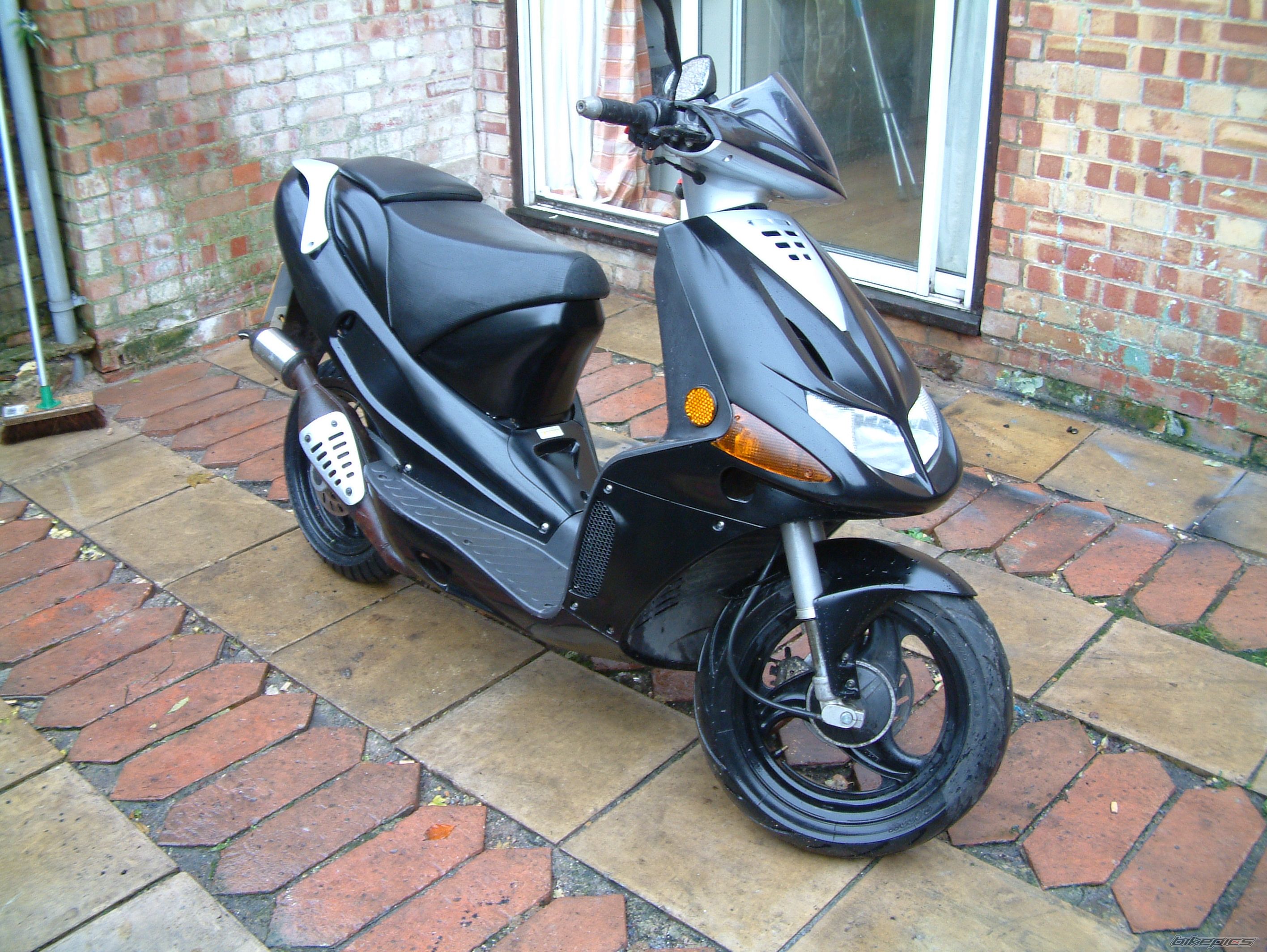 Photo 2027448