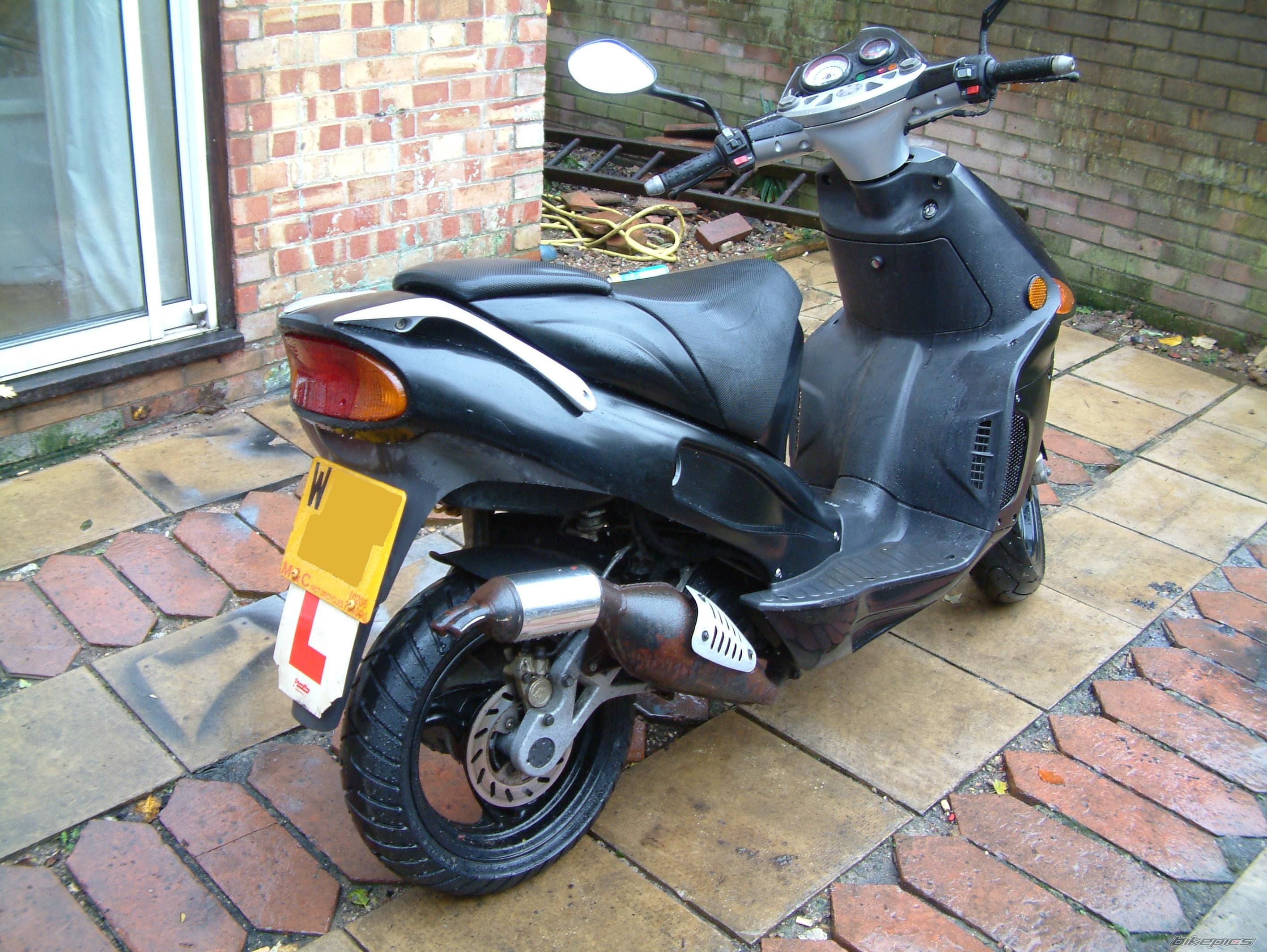 Photo 2027449