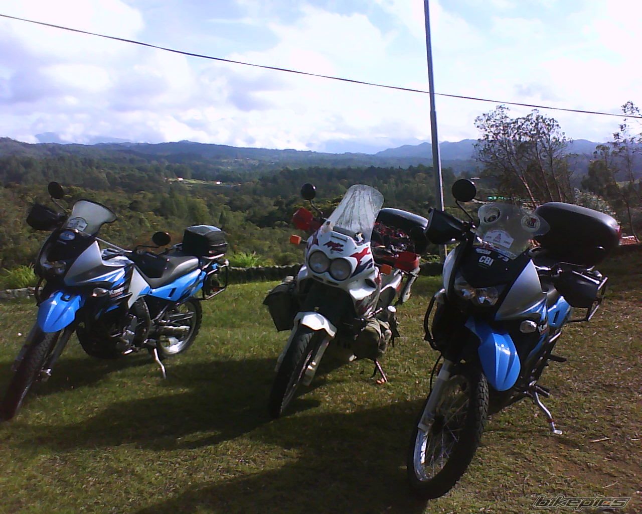 Photo 2027693