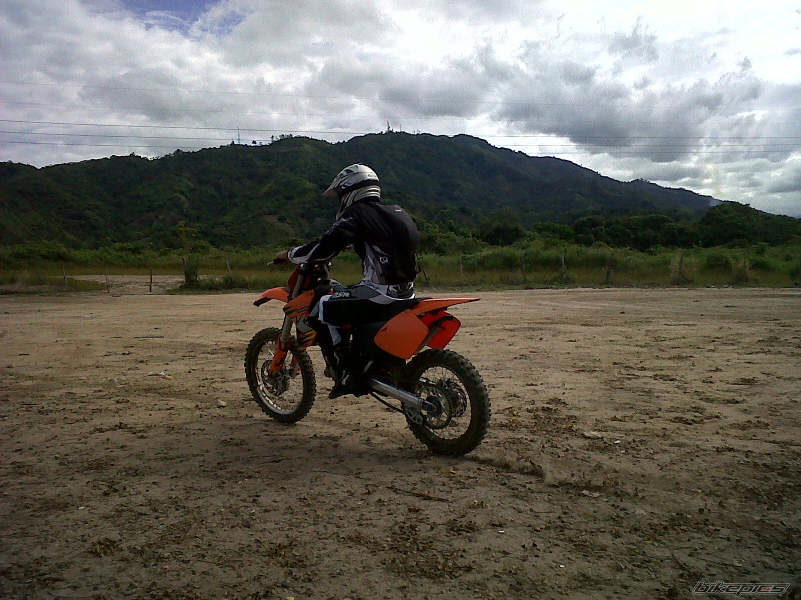 Photo 2027694