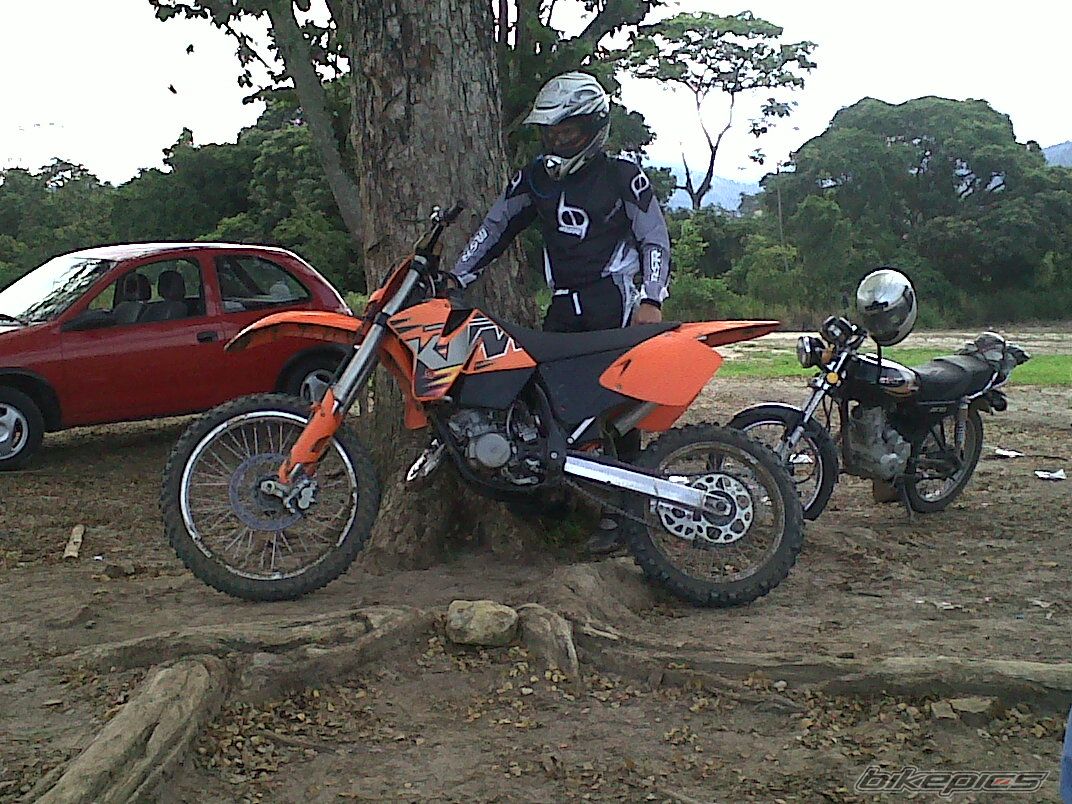 Photo 2027695